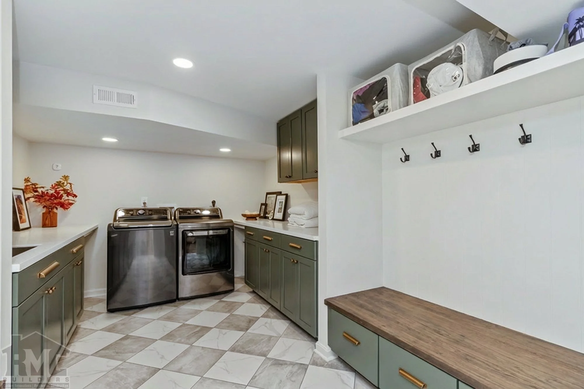 Huntsman Rd - Basement_0016.jpg