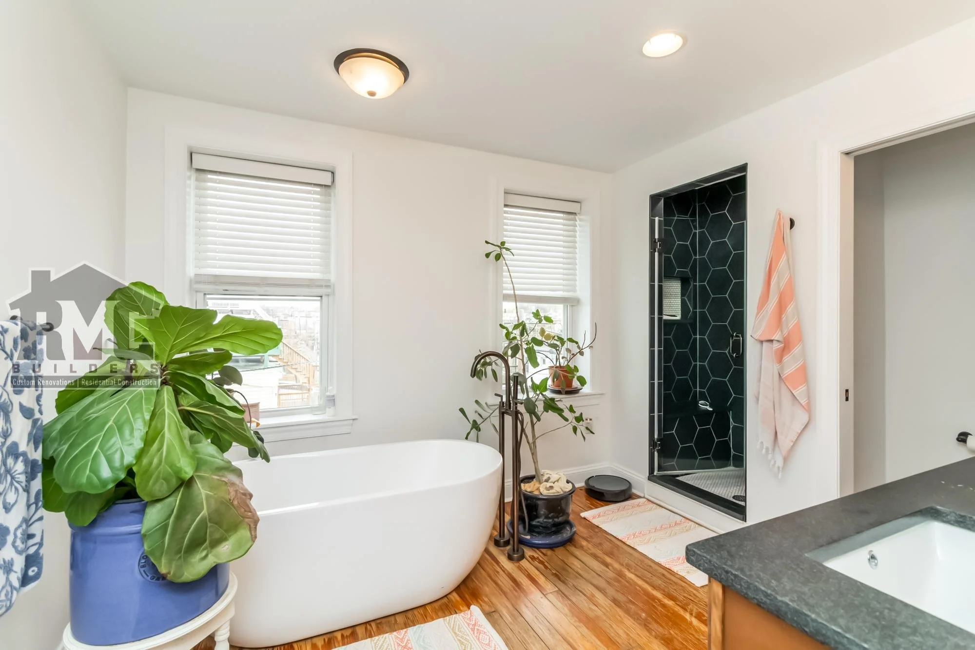 E Baltimore, St024.jpg