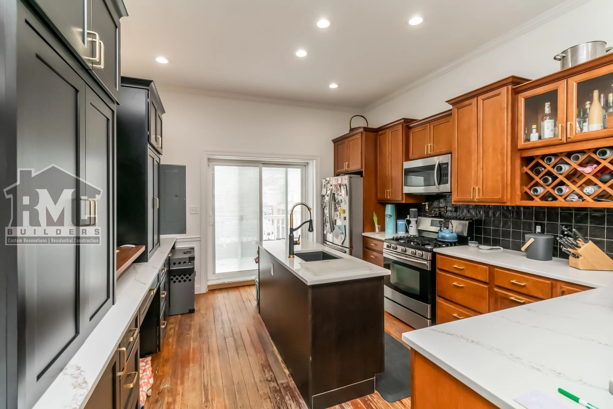 E Baltimore, St010.jpg