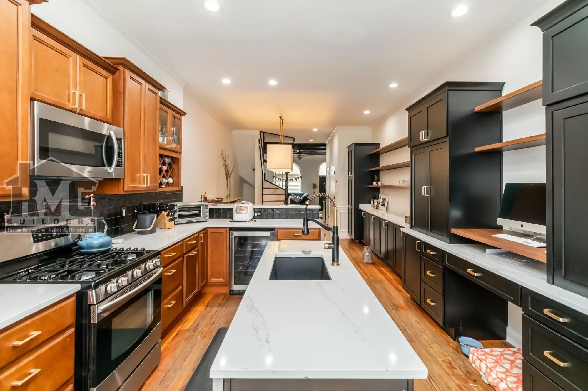 E Baltimore, St015.jpg