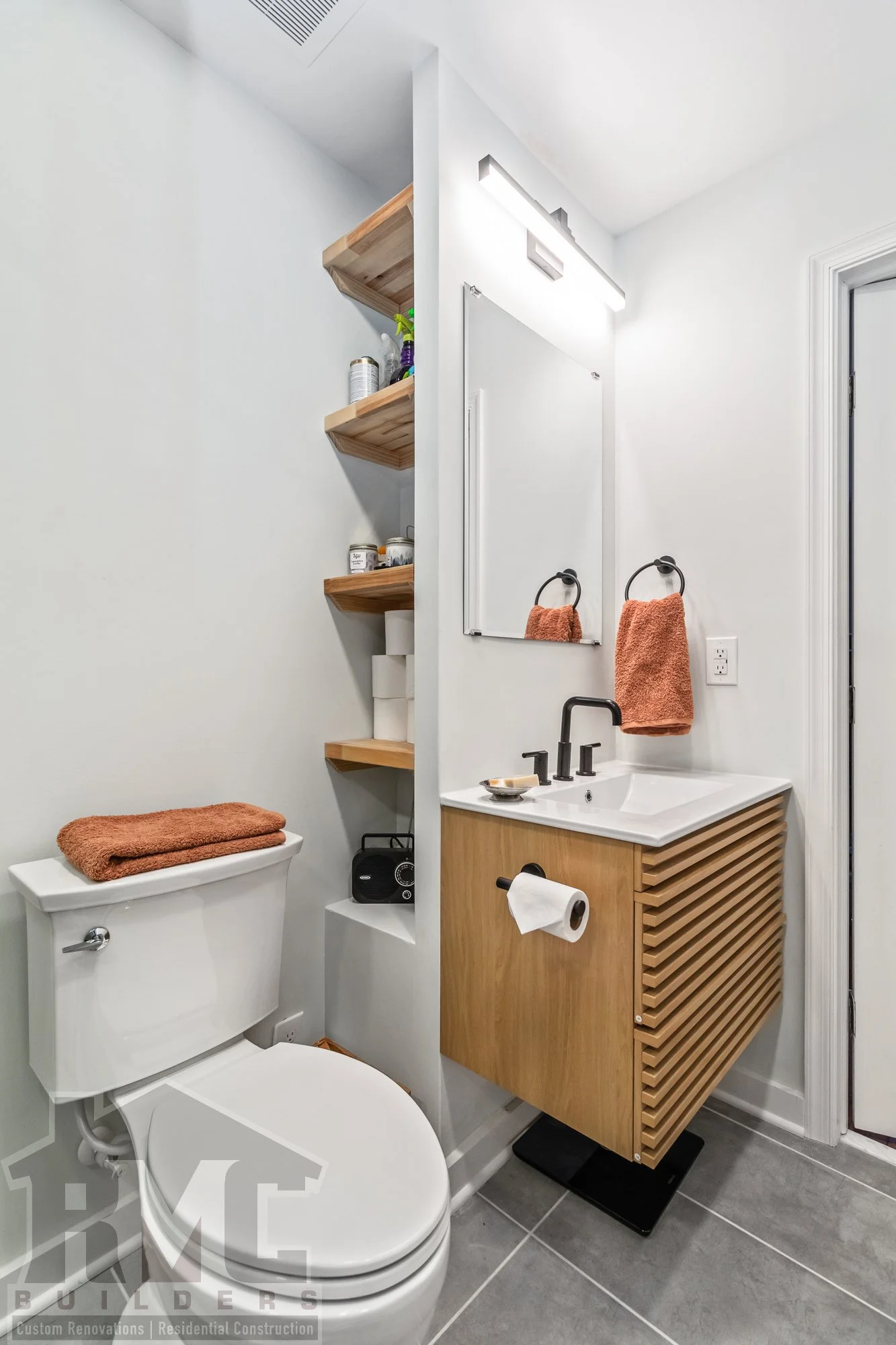 216 W 27th St_Bathroom_Reno_005.jpg