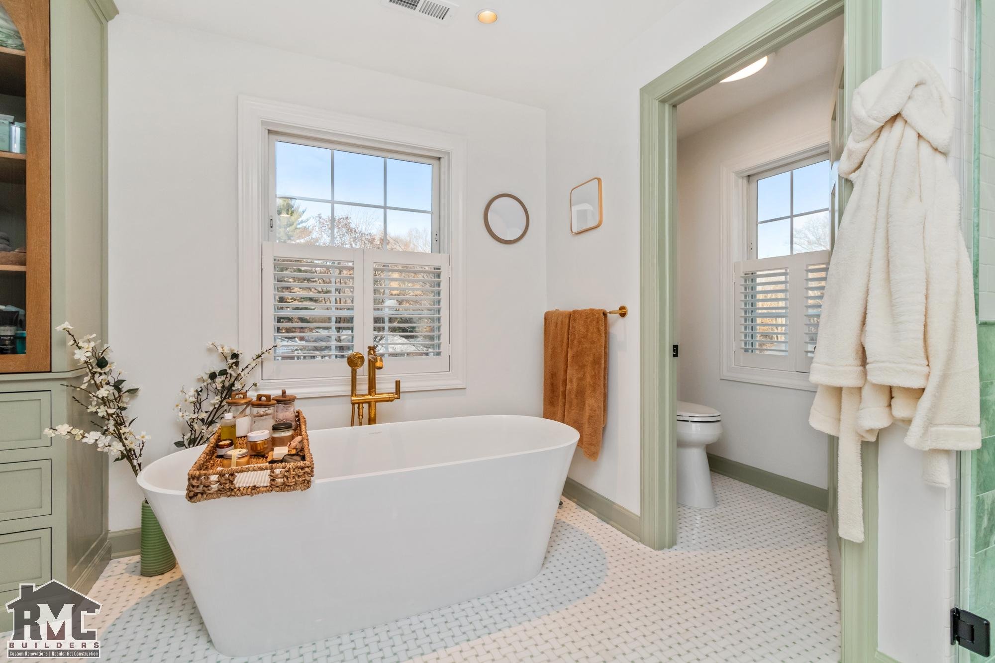 7 Midcrest Ct Compl Reno_015.jpg