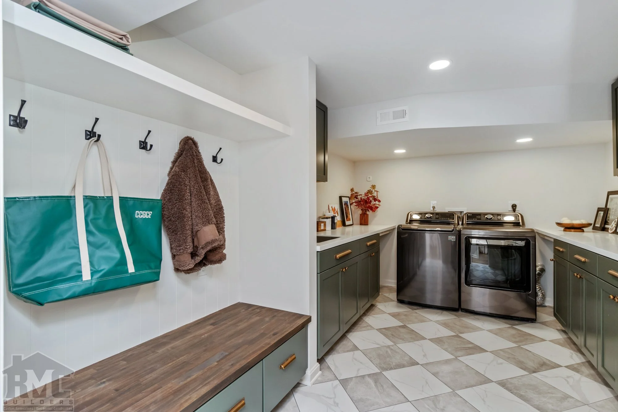 Huntsman Rd - Basement_0015.jpg