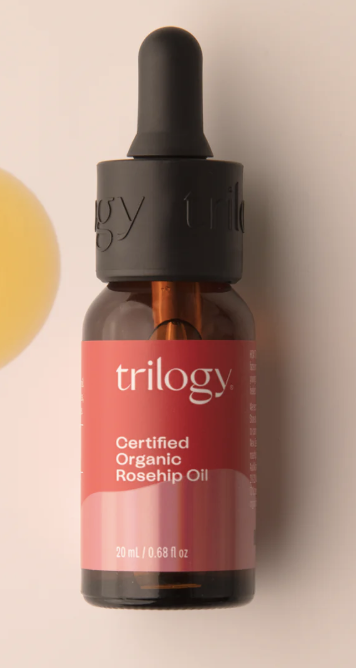 Iconic Rosehip oil is cold pressed and rich in Omega’s 3, 6 and 9 for the ultimate in skin health and renewal.
Supports overall Skin Health, rejuvenation, barrier support, elasticity and suppleness, even Skin tone, redness relief, pro-ageing, scar a