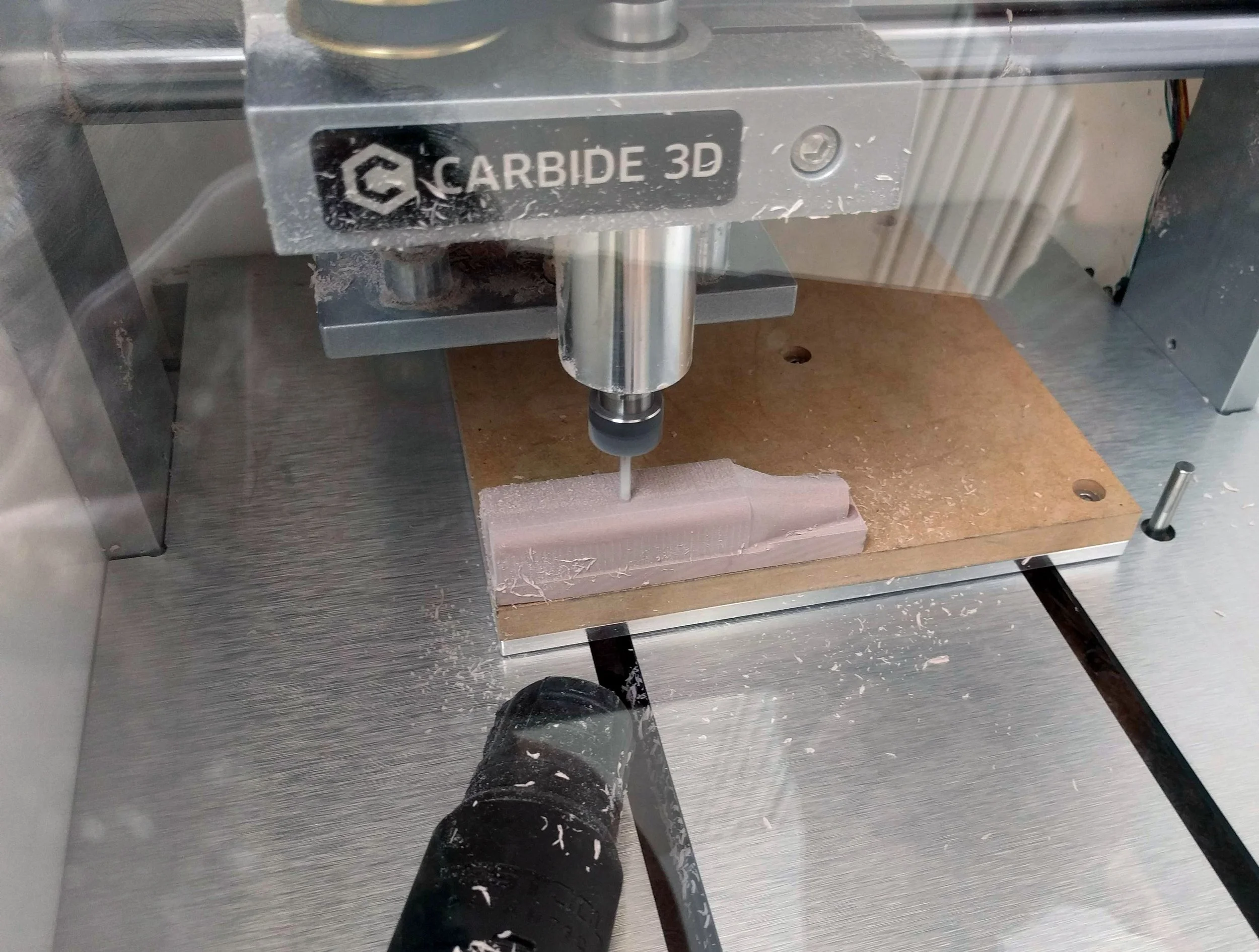 Anne-Kathrin Stehle Das Permanent Make-Up Gerät enstand in Kooperation mit MT Derm