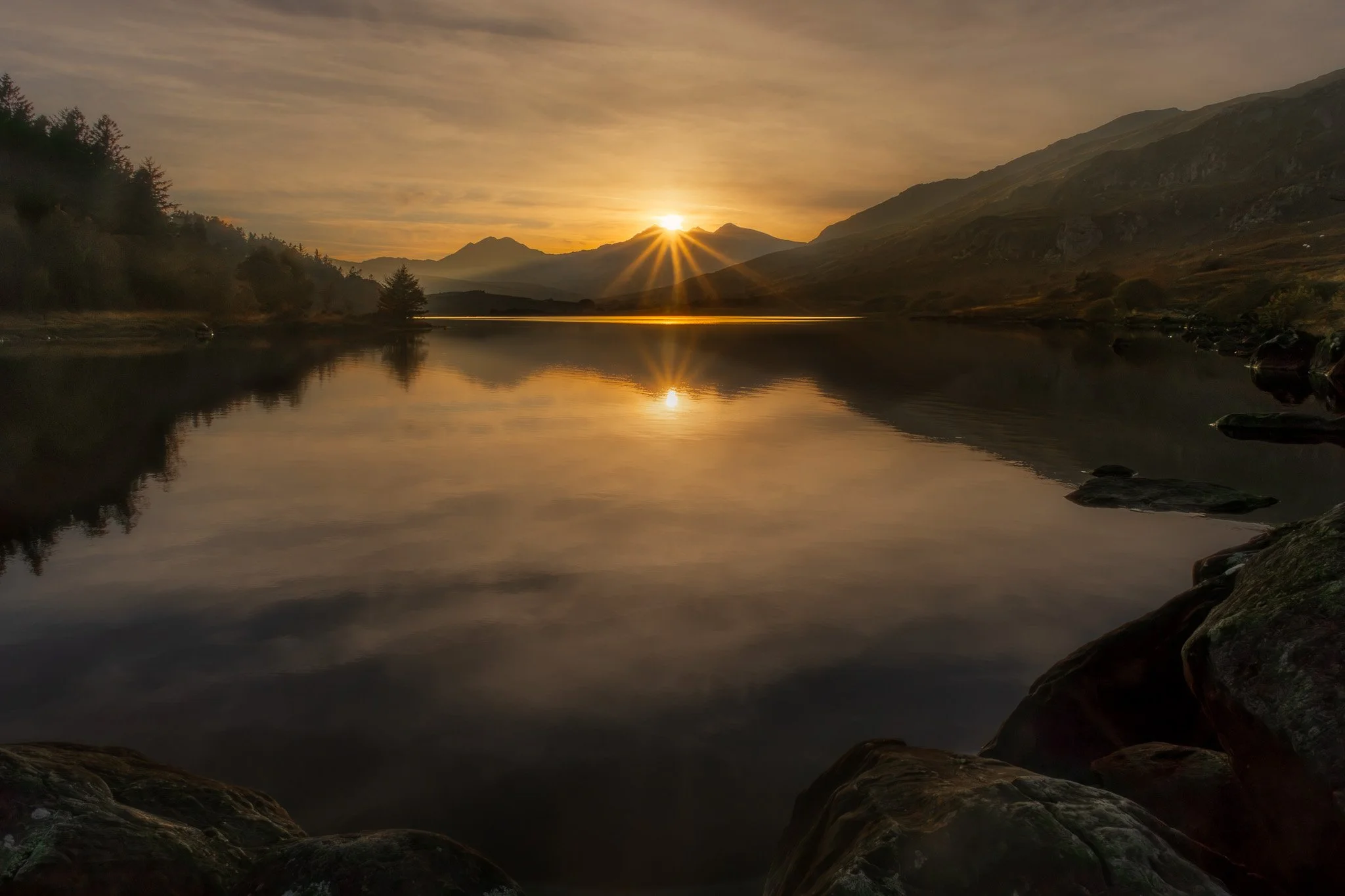 Llynnau Mymbyr Sunstar