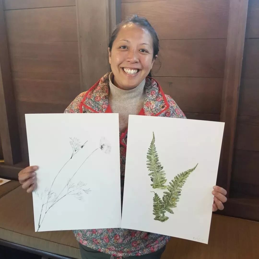 Yet another fun botanical nature-printing workshop, this time at @ucbgarden in the gorgeous Julia Morgan Hall. My thanks to the garden for hosting us and a special thanks to all the participants who made it an awesome day!
.
.
#workshop #workshopart 