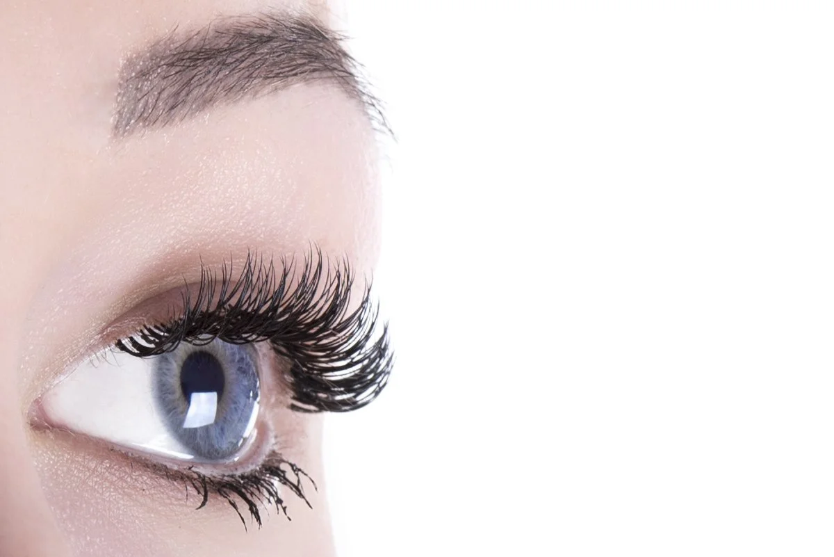 Wimperextensions bij V-Cosmetics