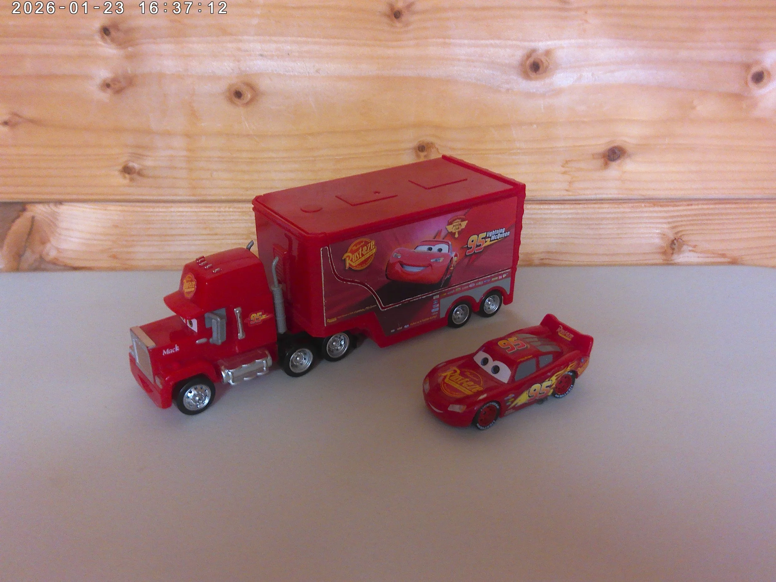 Mack stunt - photo 1.jpg