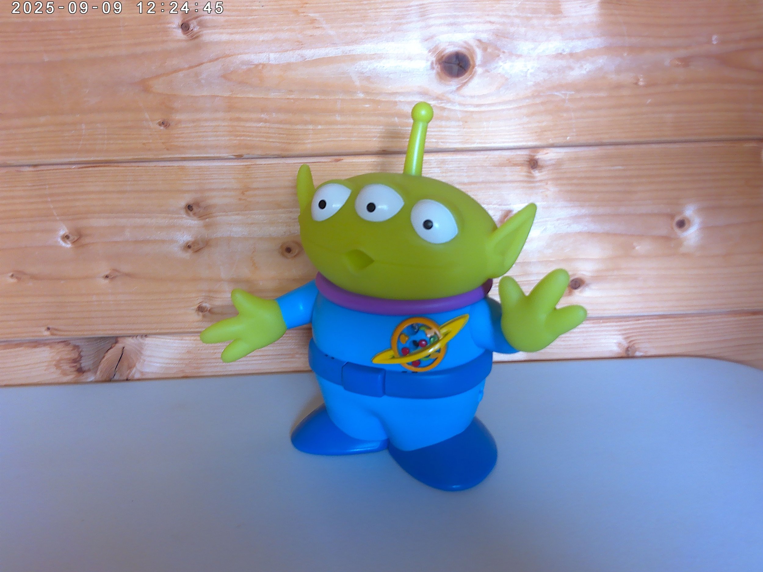 Talking Alien - photo 2.jpg