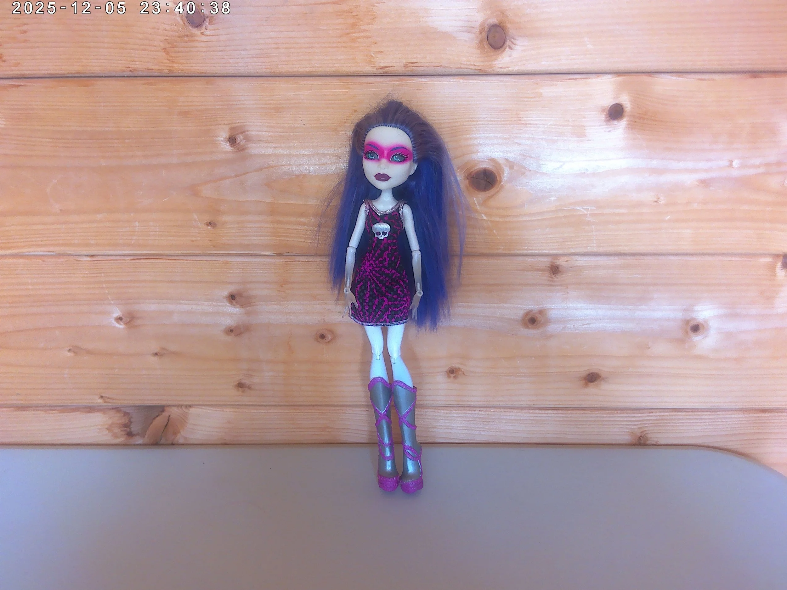 Monster High Spectra Vondergeist Polterghoul Doll