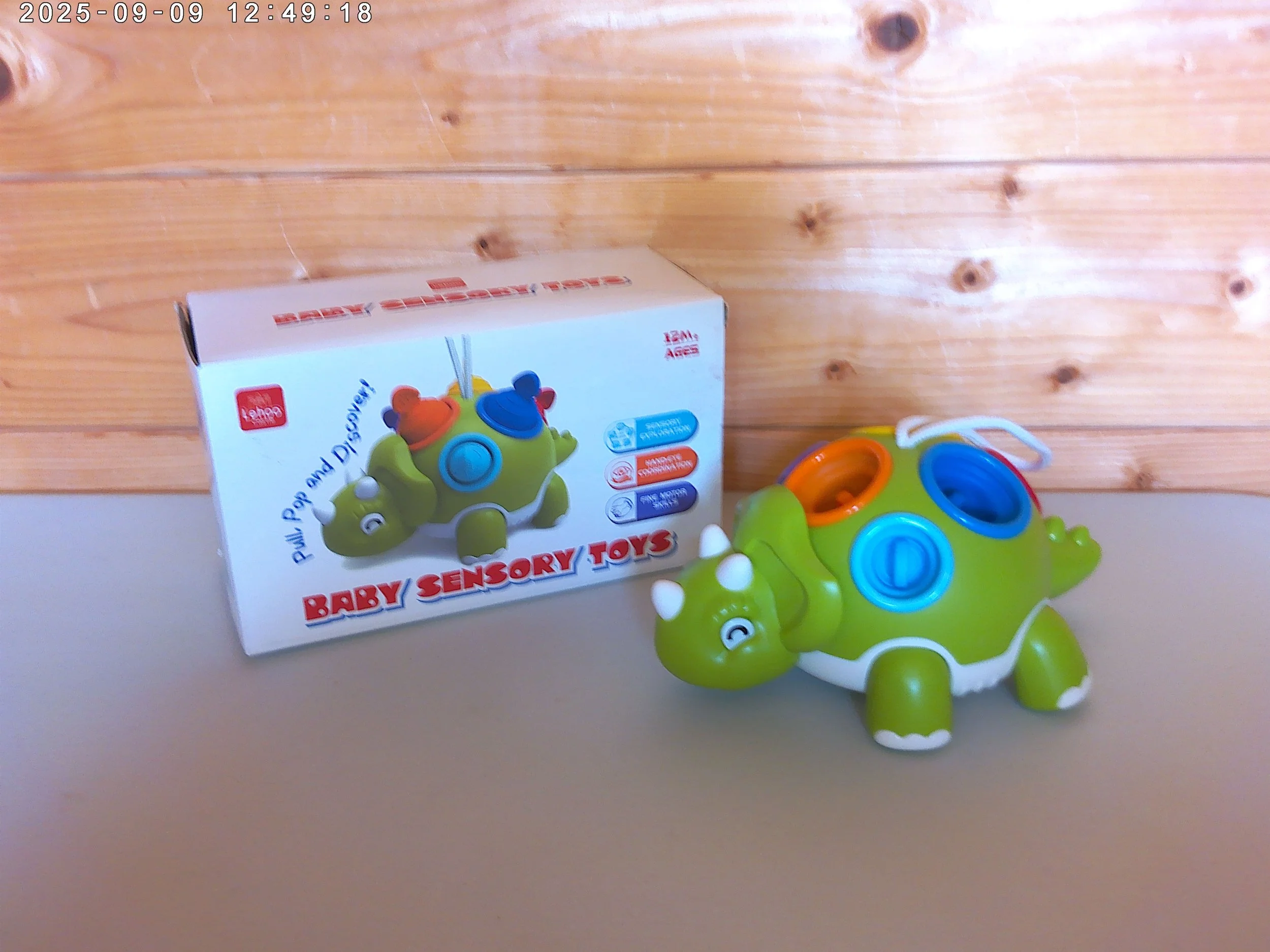 Dinosaur toy - photo 2.jpg