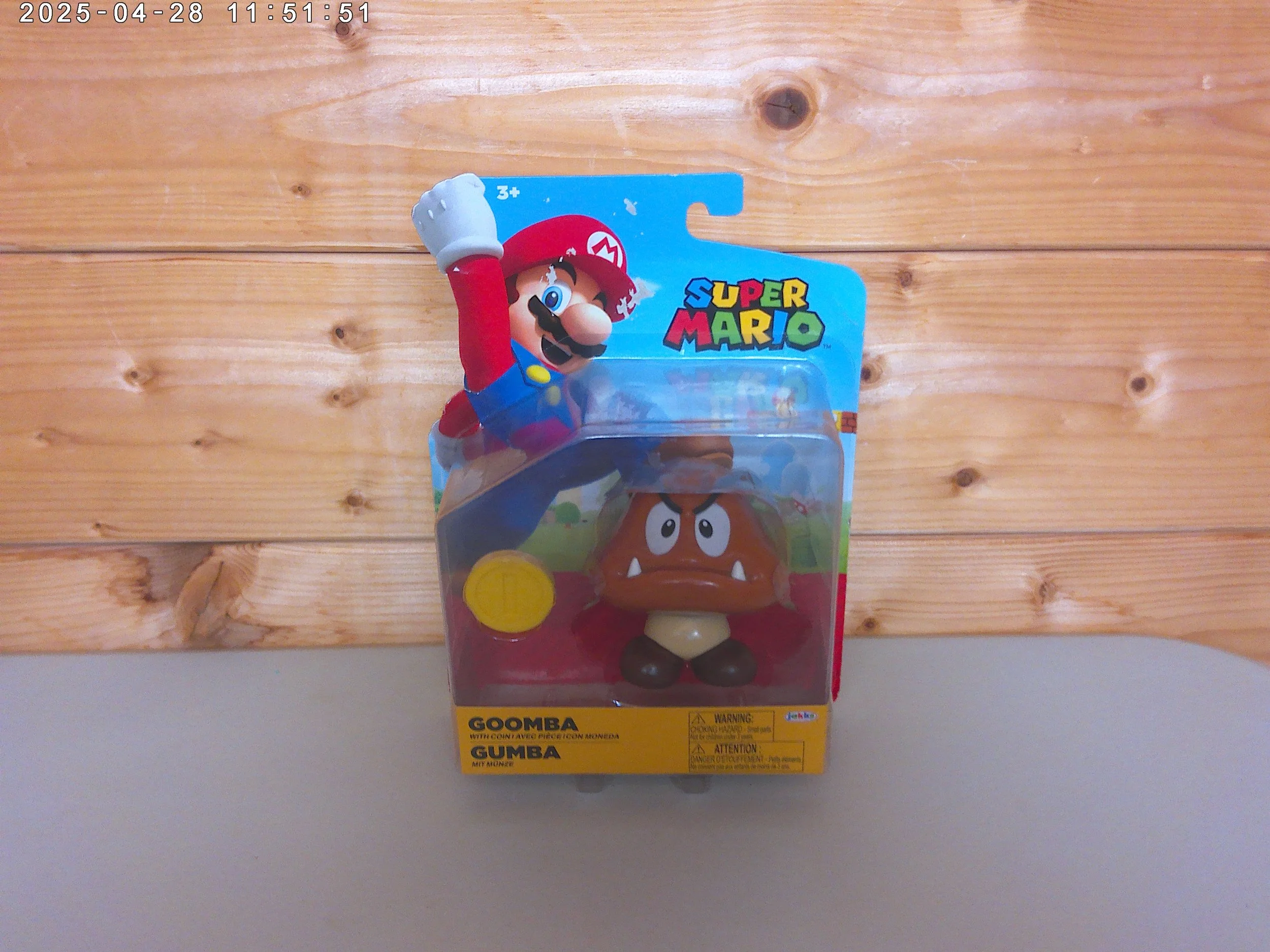 Super Mario Goomba Figure - New