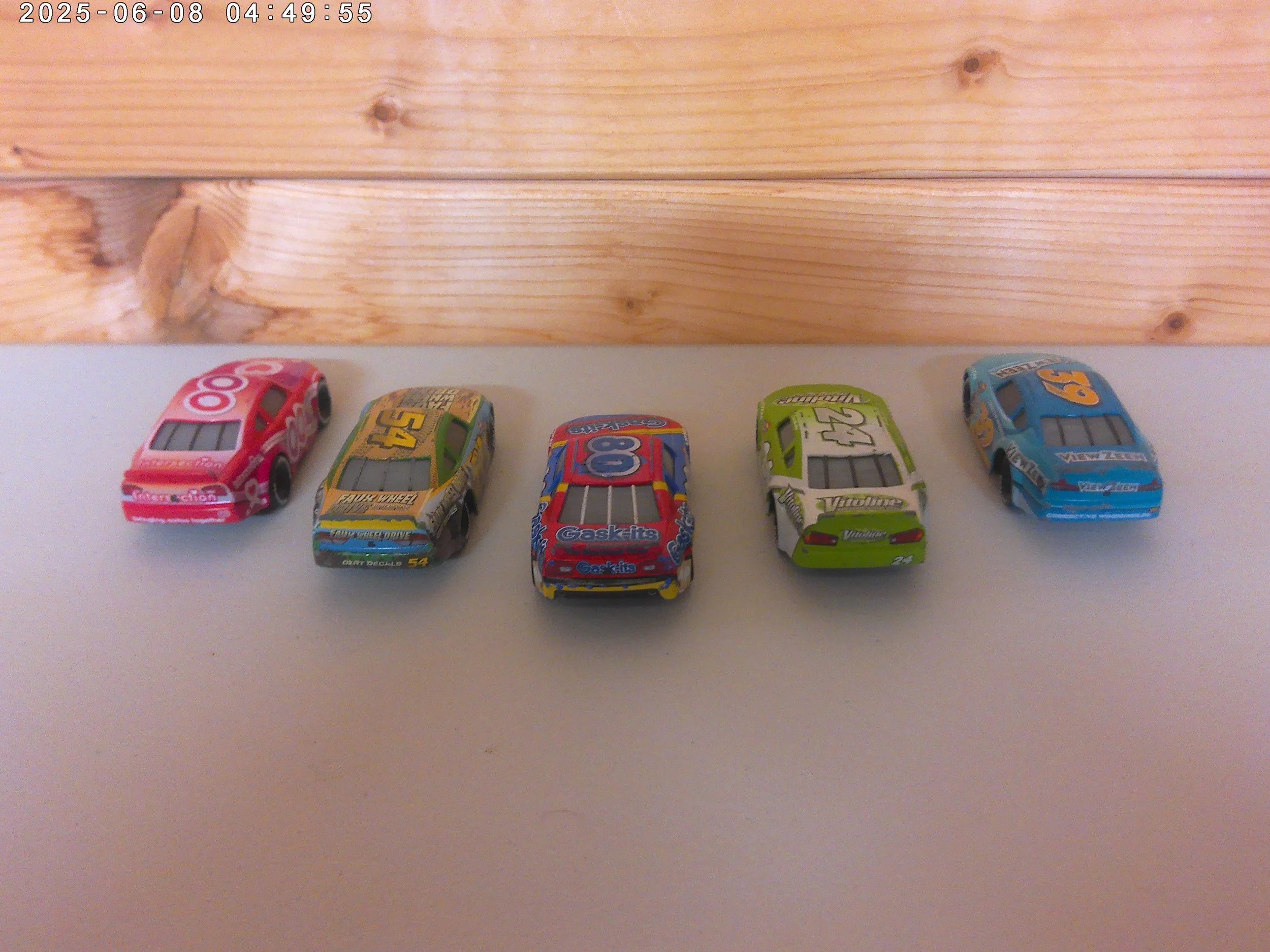 Race car set 1 - photo 3.jpg