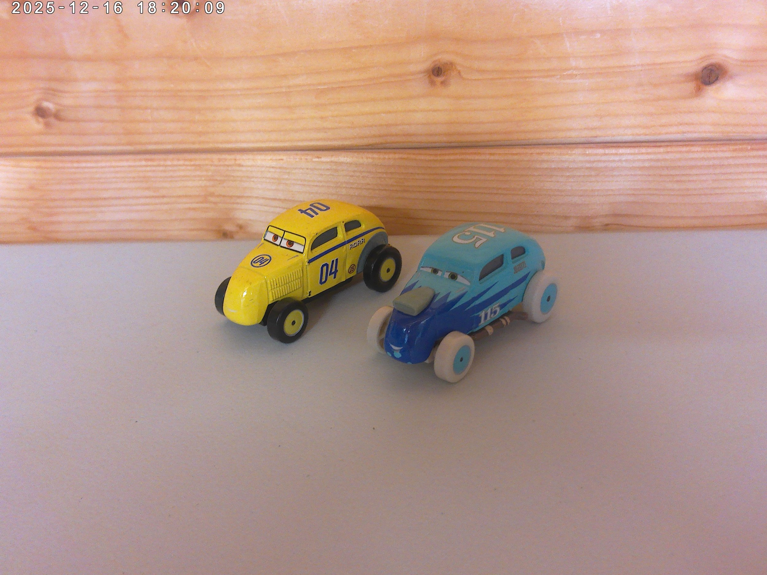 Disney Diecast Cars Gearsten Marshall & Revo Kos