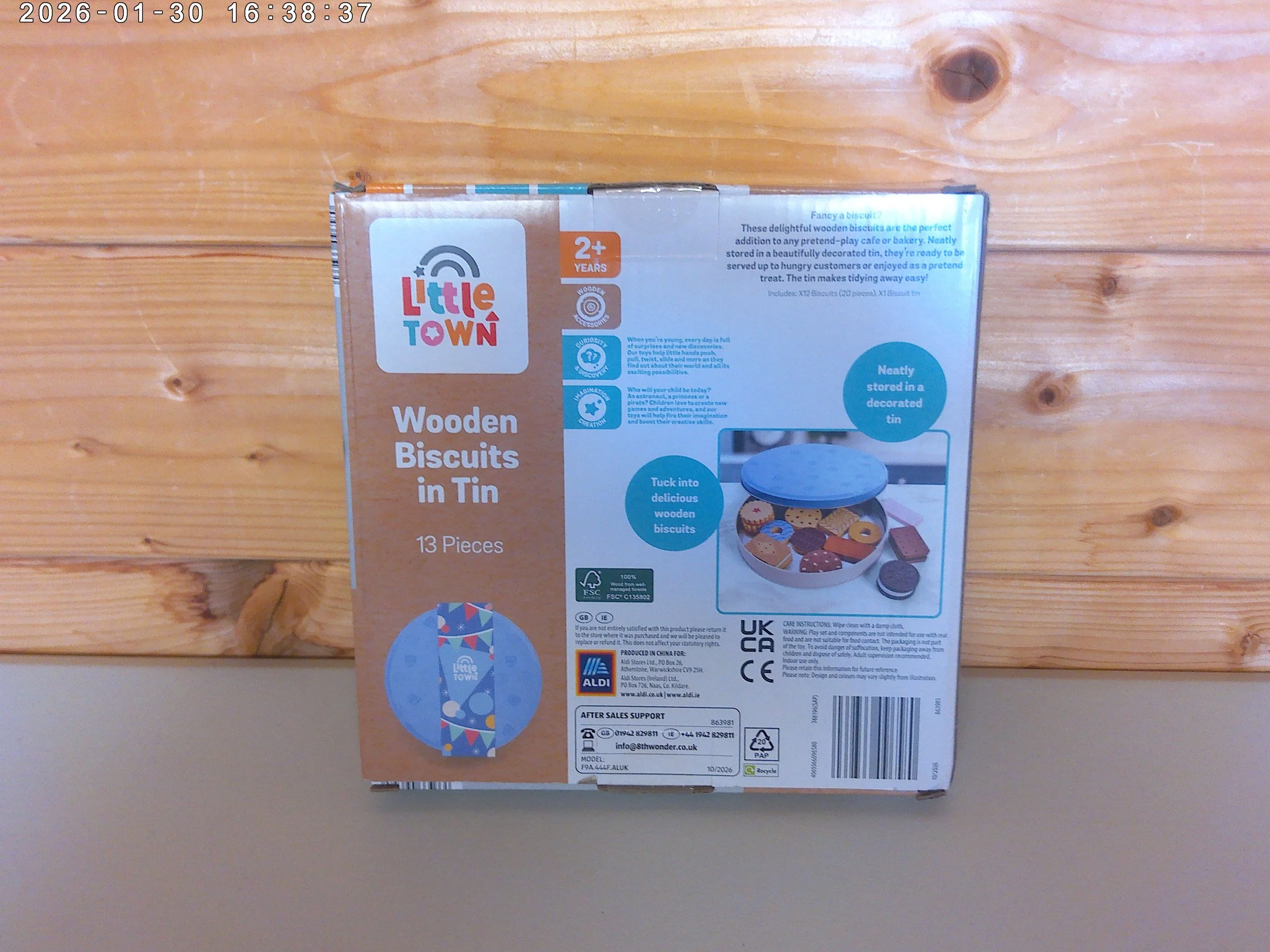 Biscuits in tin - photo 2.jpg