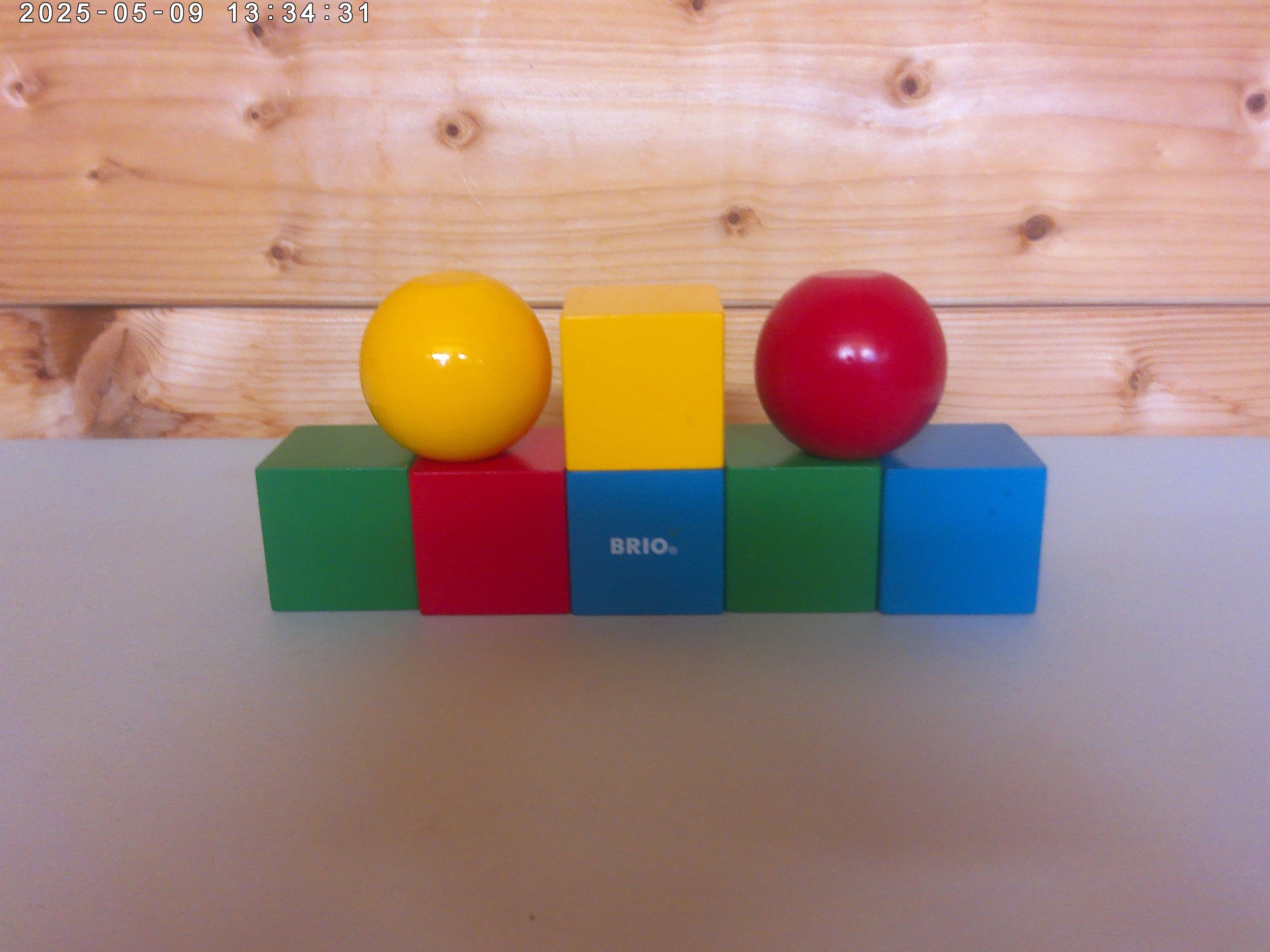 Brio Magnetic Blocks - photo 2.jpg