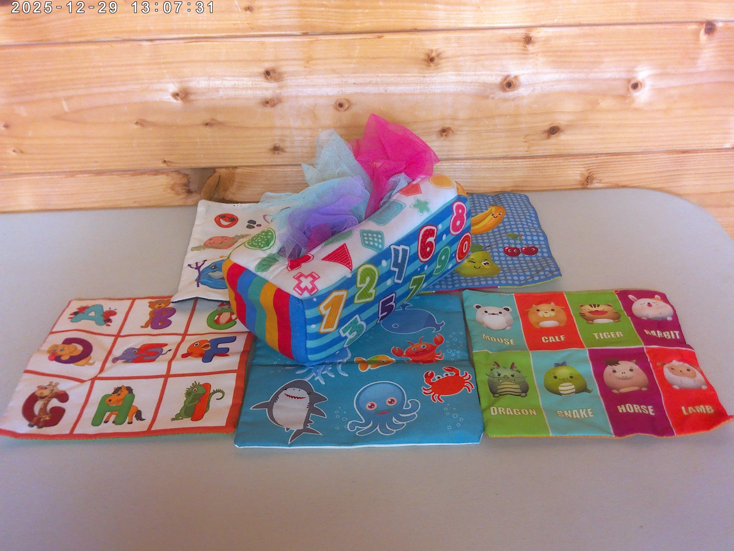 Tissue box - photo 1.jpg