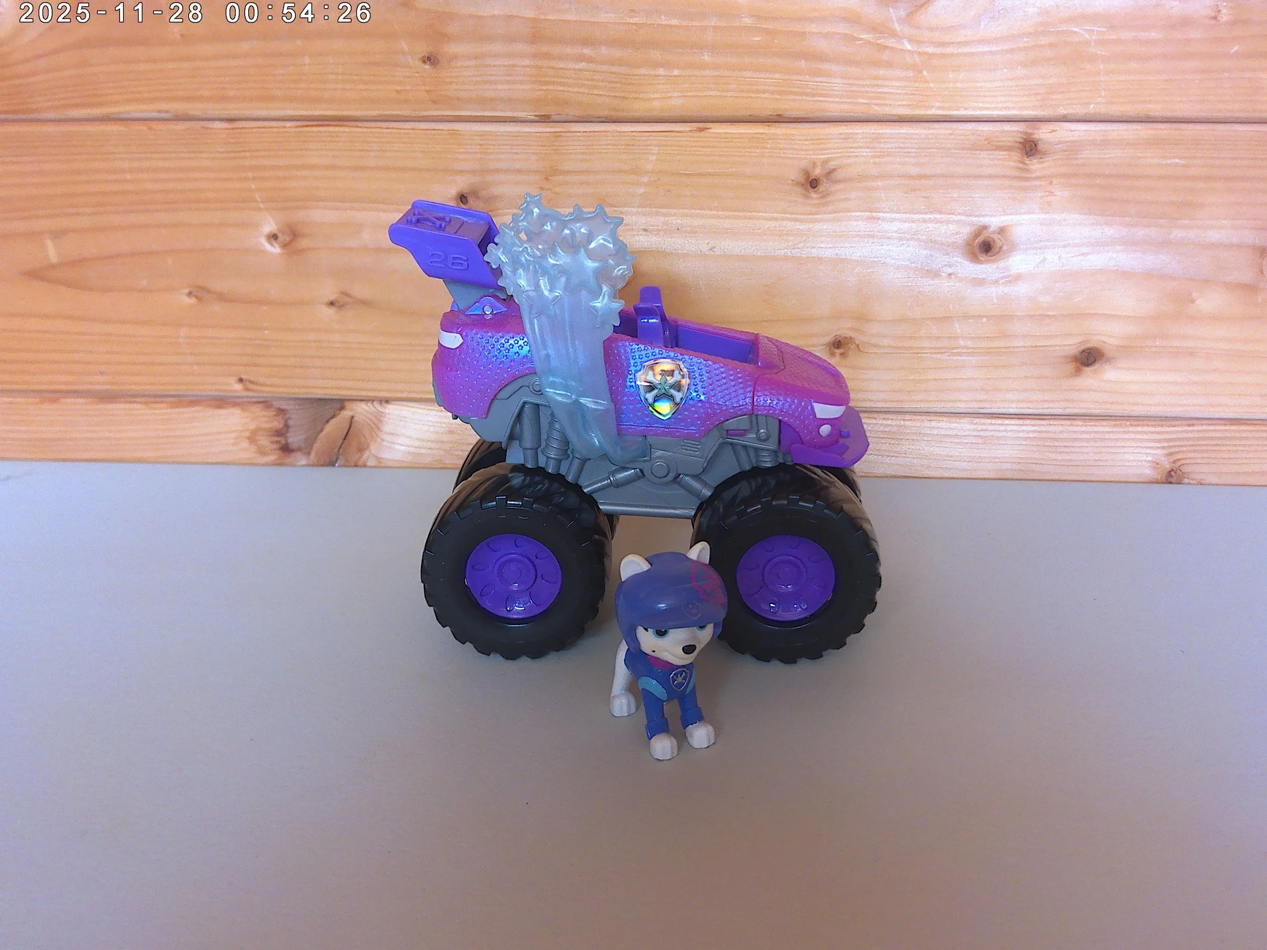 Roxi truck - photo 3.jpg
