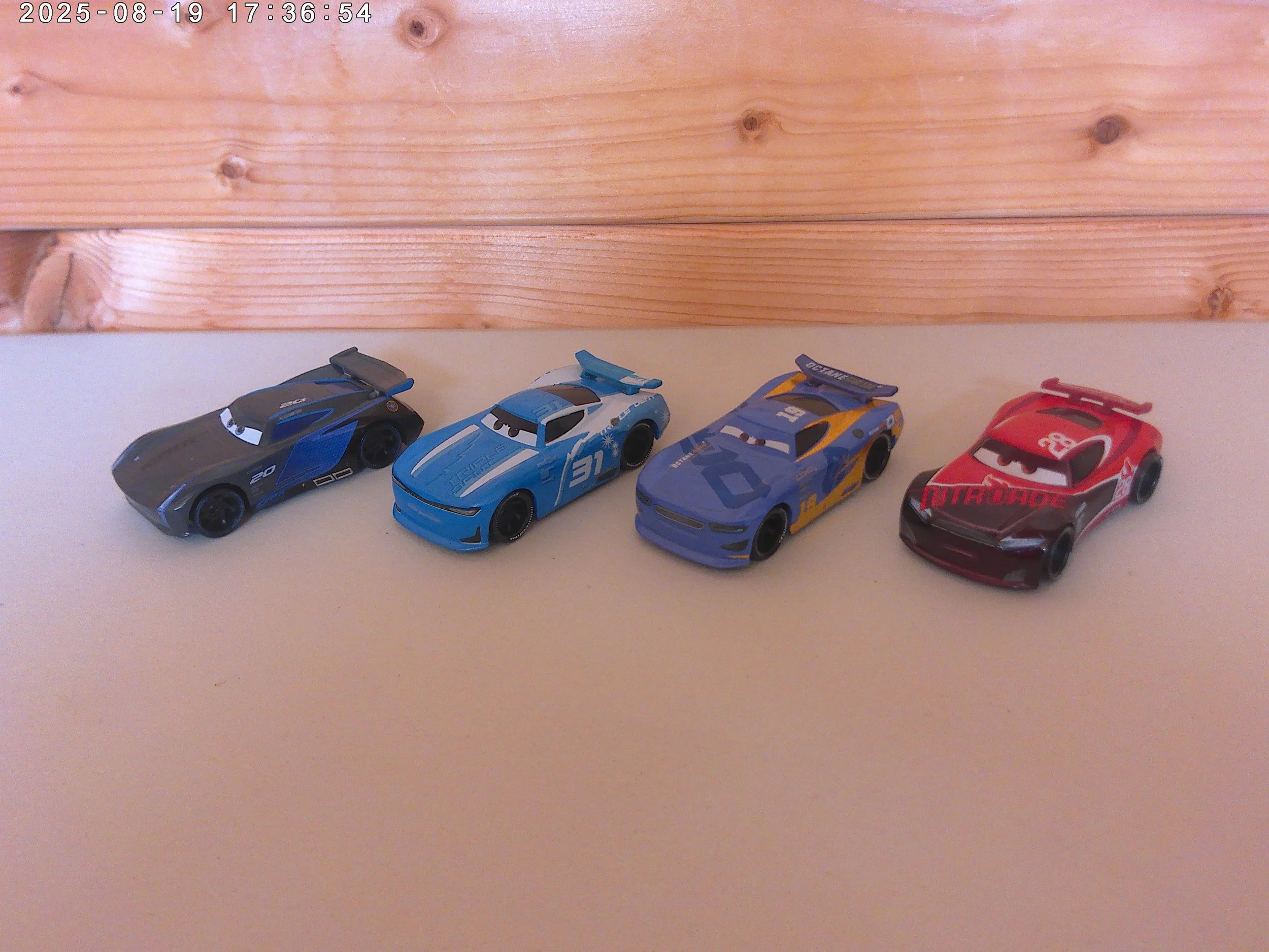 Cars 3 race car bundle - photo 2.jpg