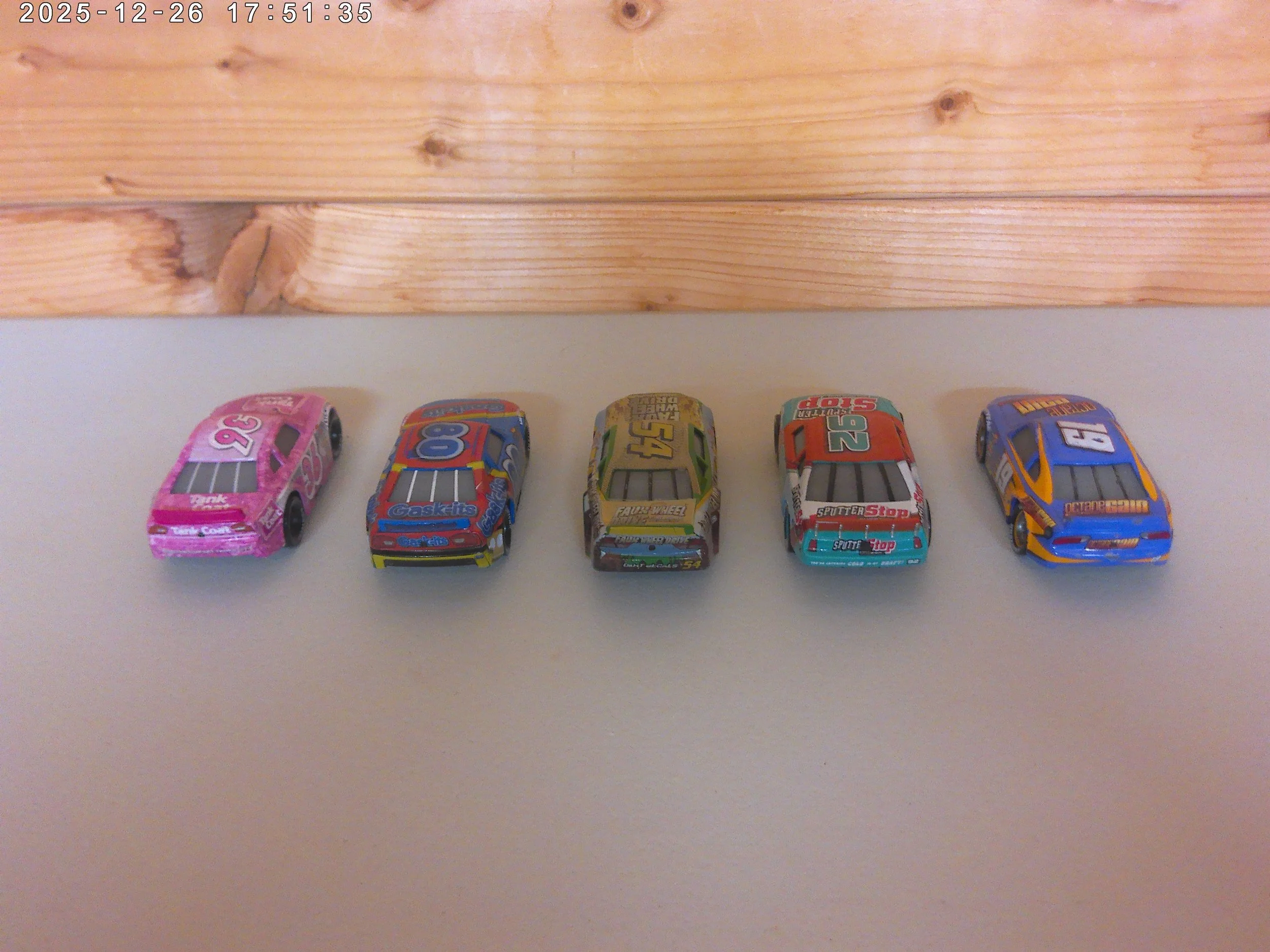 set of race cars set 1 - photo 3.jpg