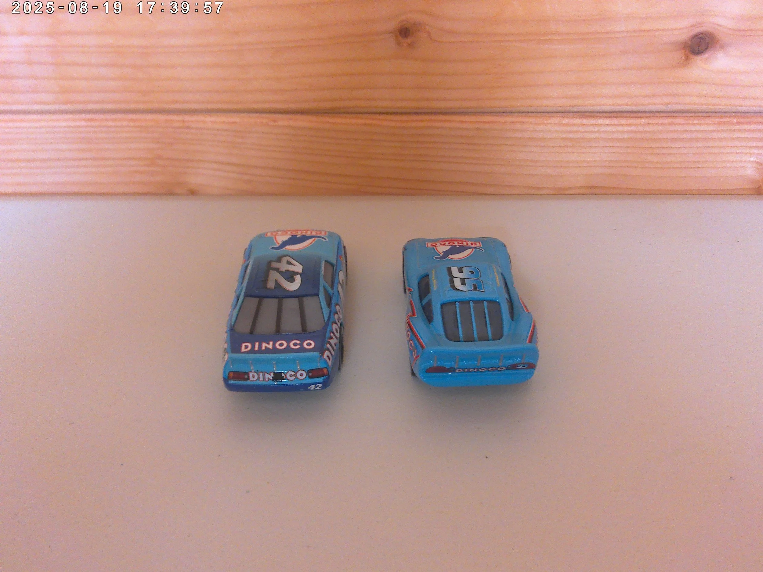Dinoco lightening mcqueen set - photo 2.jpg