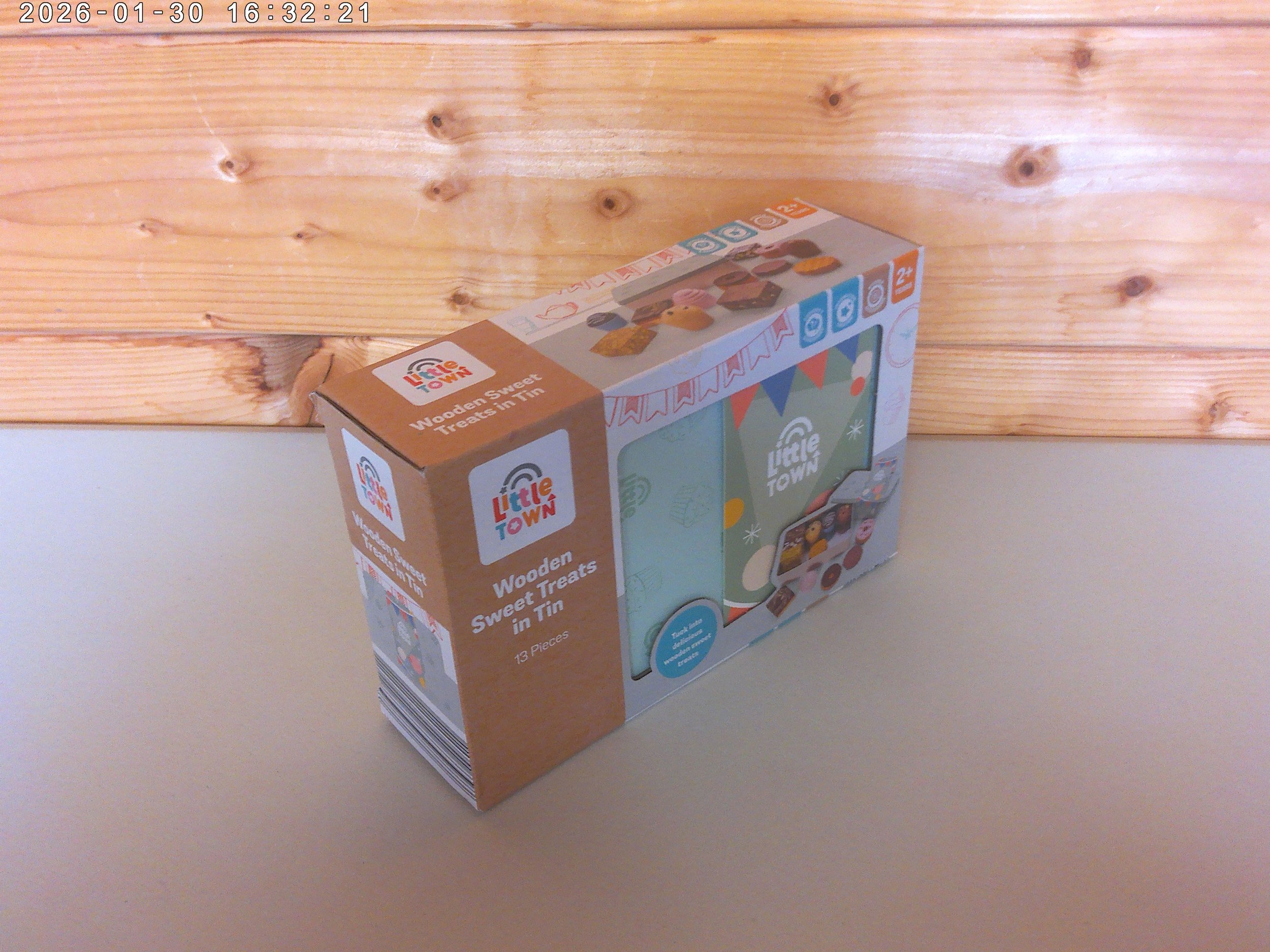 Sweet treats in tin - photo 3.jpg