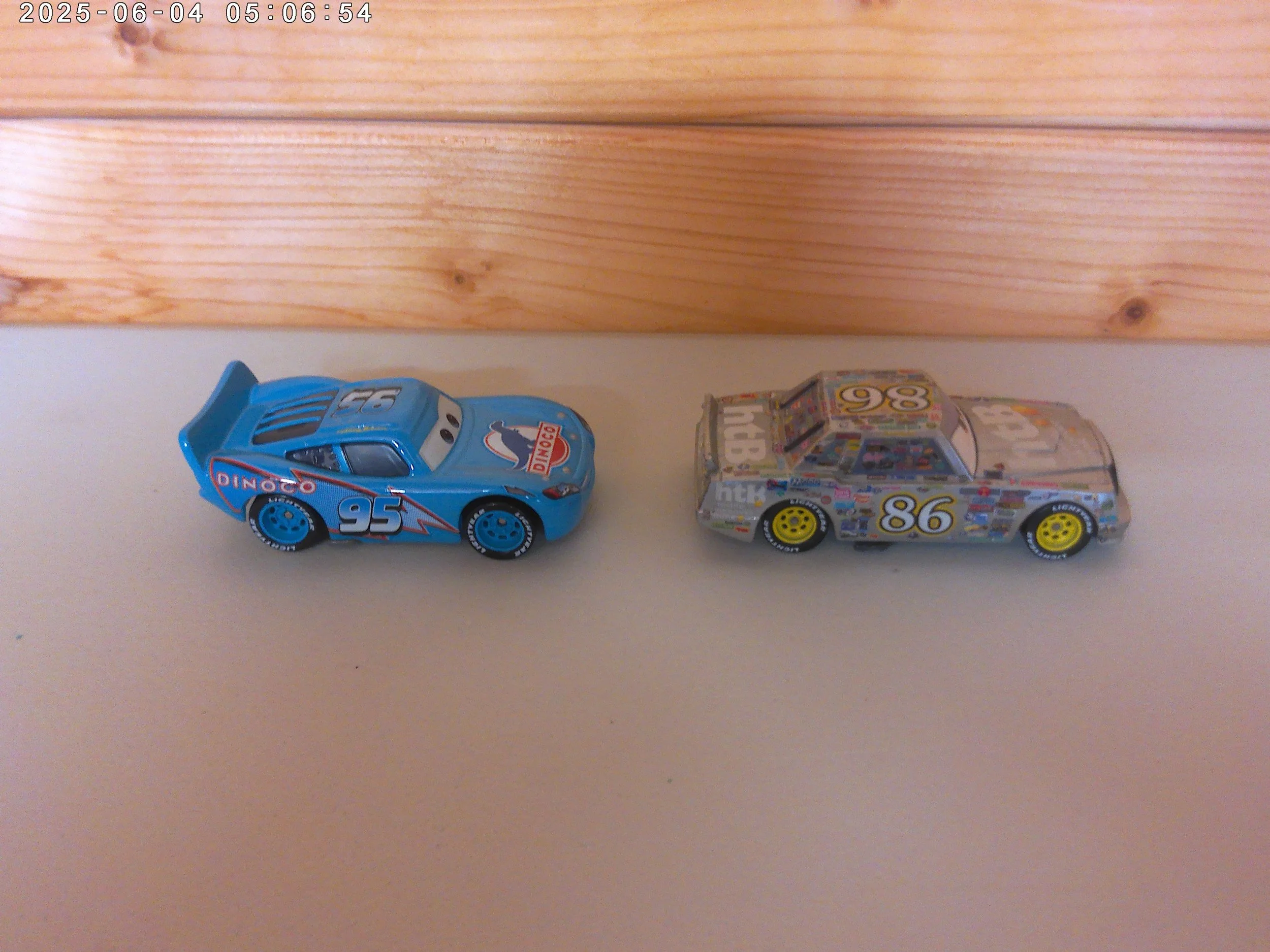 Silver Chick & lightening - photo3.jpg