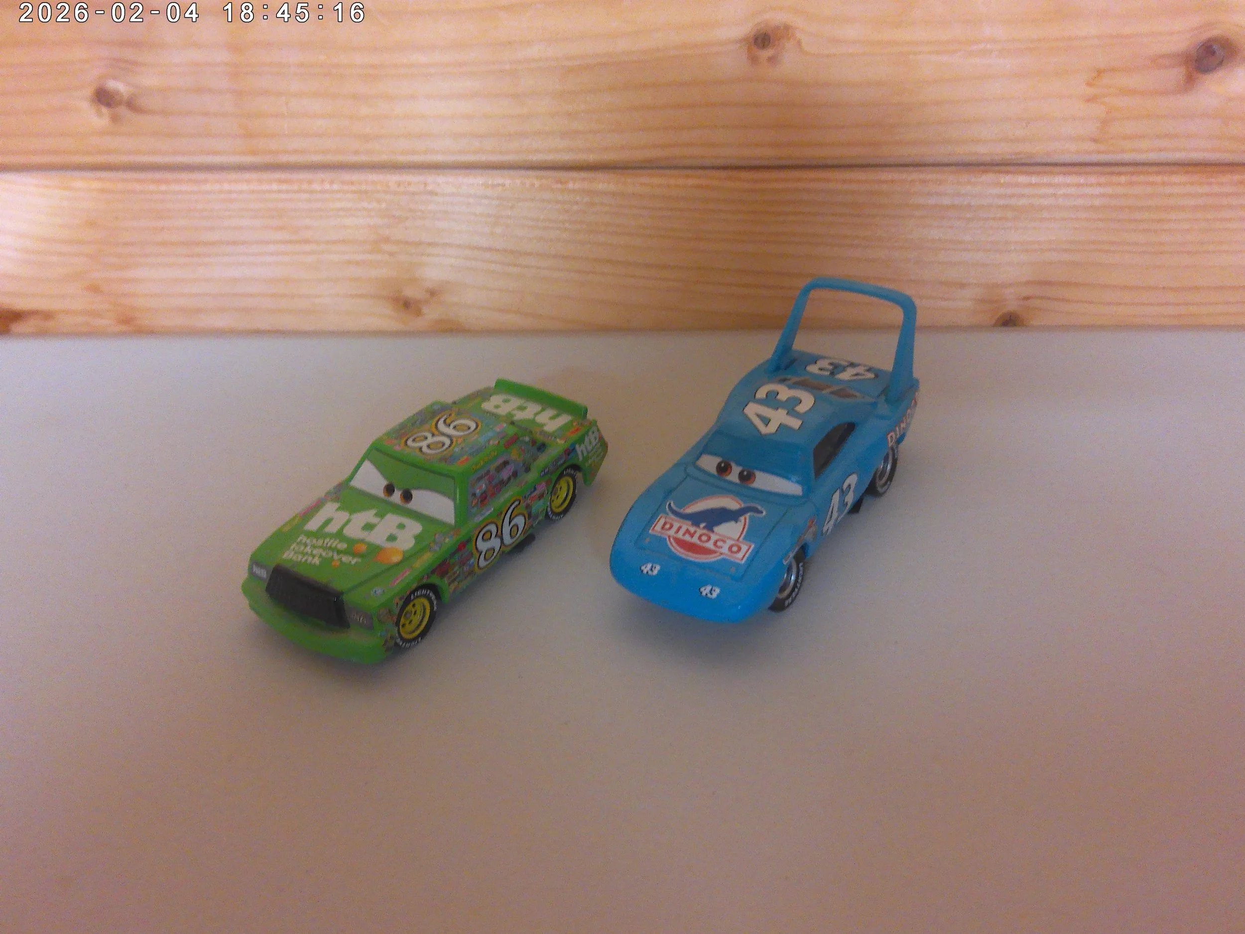 Chickhicks & dinoco - photo 1.jpg