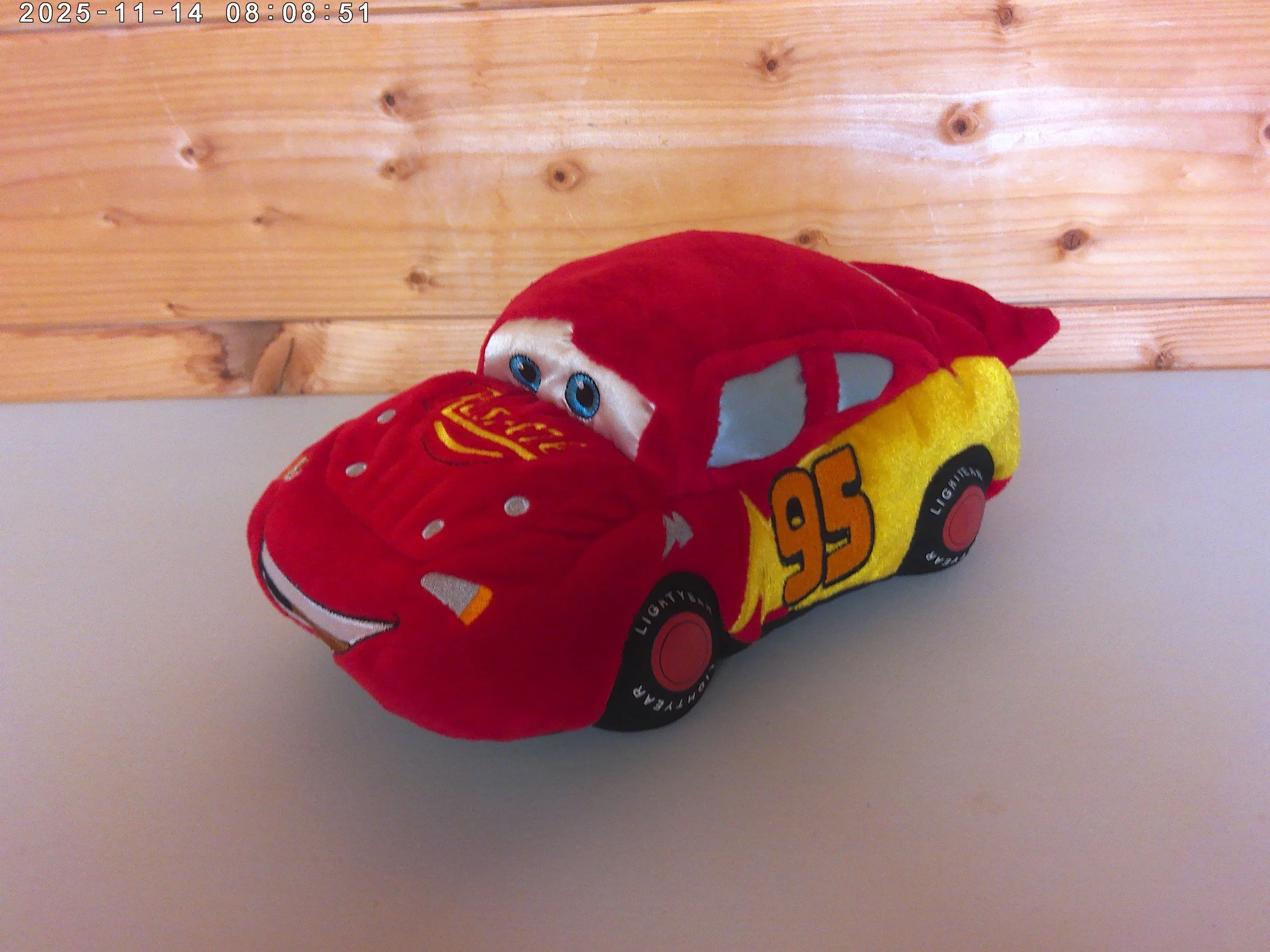 Lightening mcqueen plush - photo 1.jpg