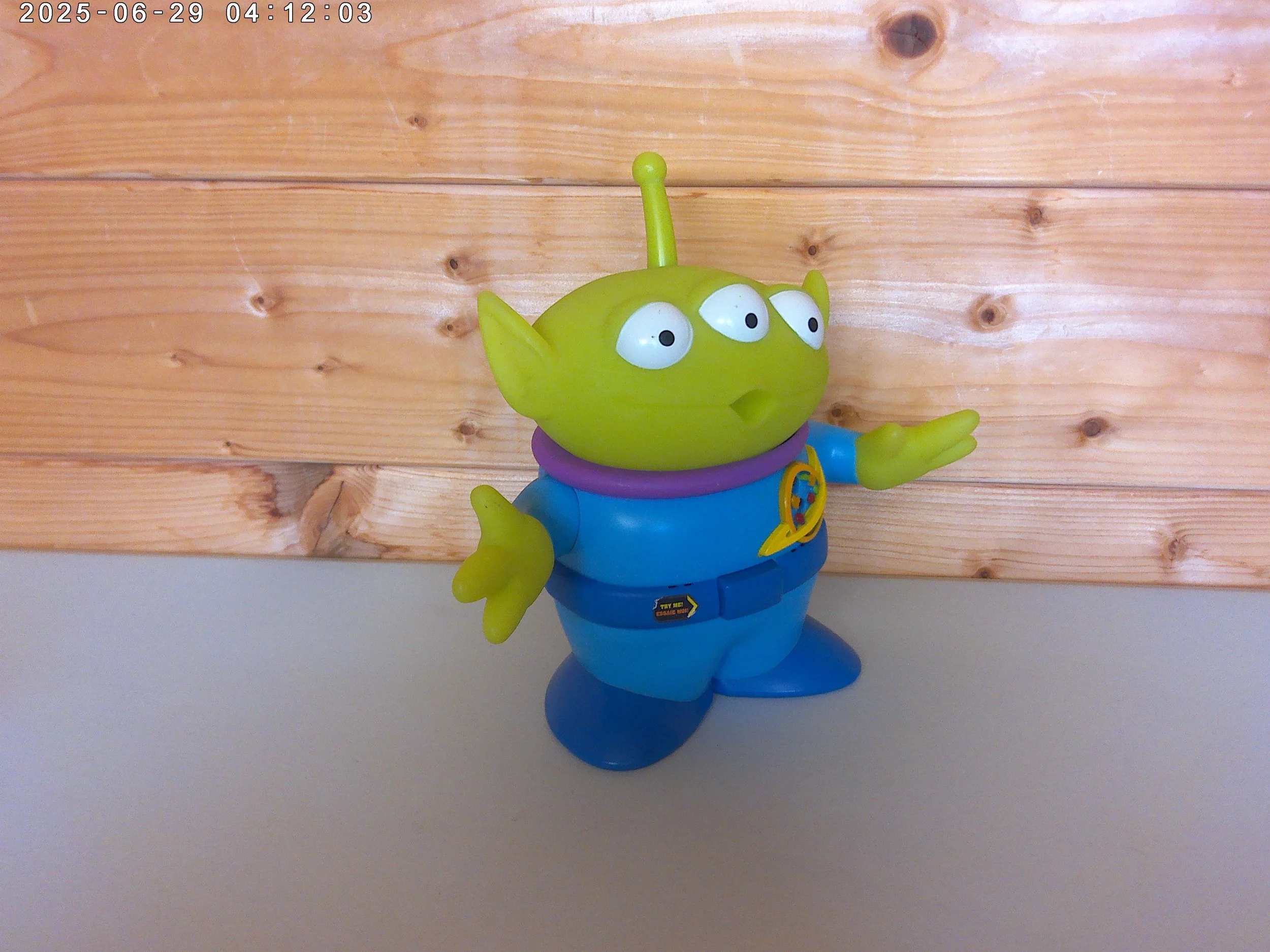 talking alien photo 1.jpg