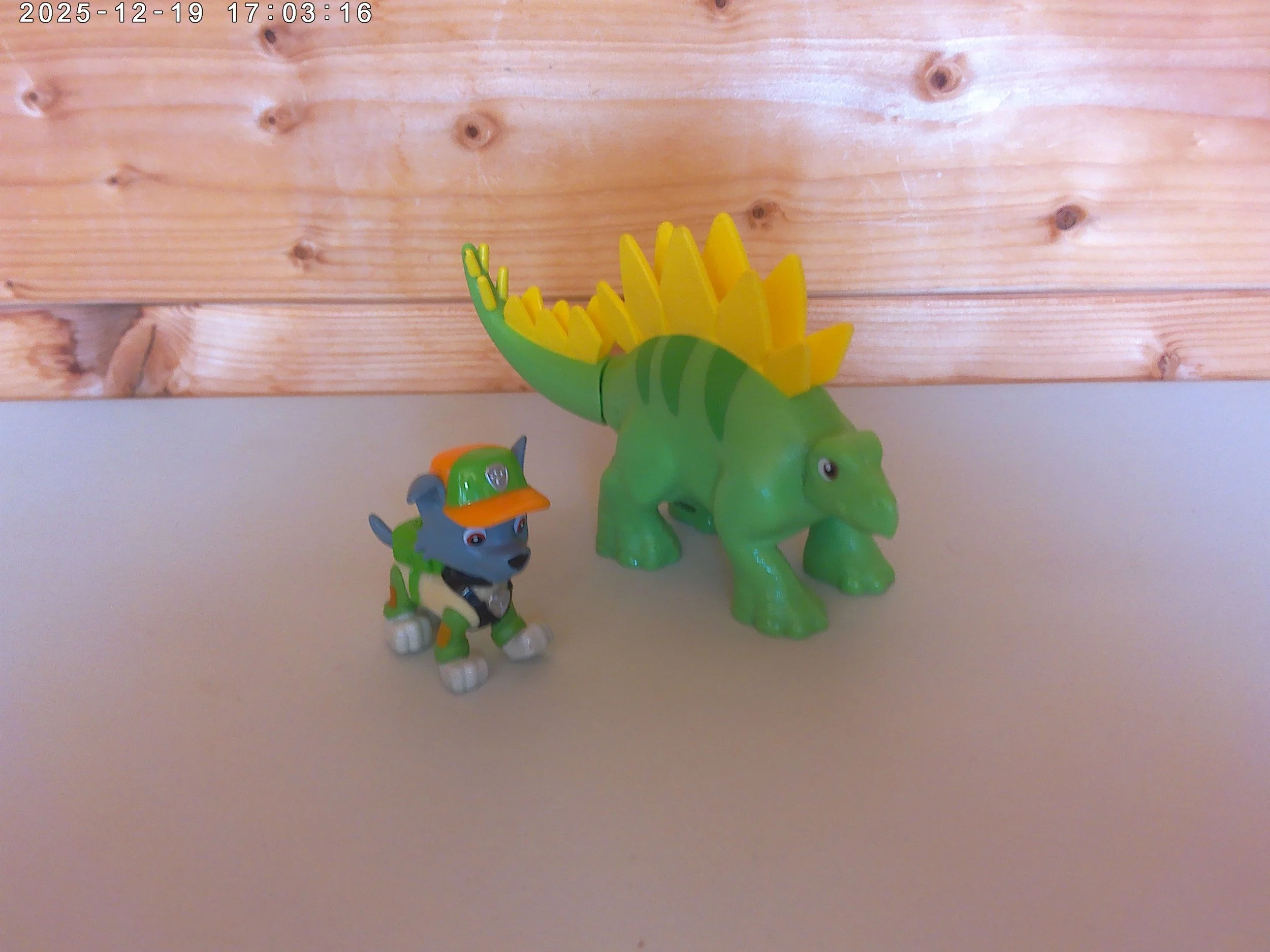 Paw Patrol Dino Rescue Rocky & Dinosaur Figure Set