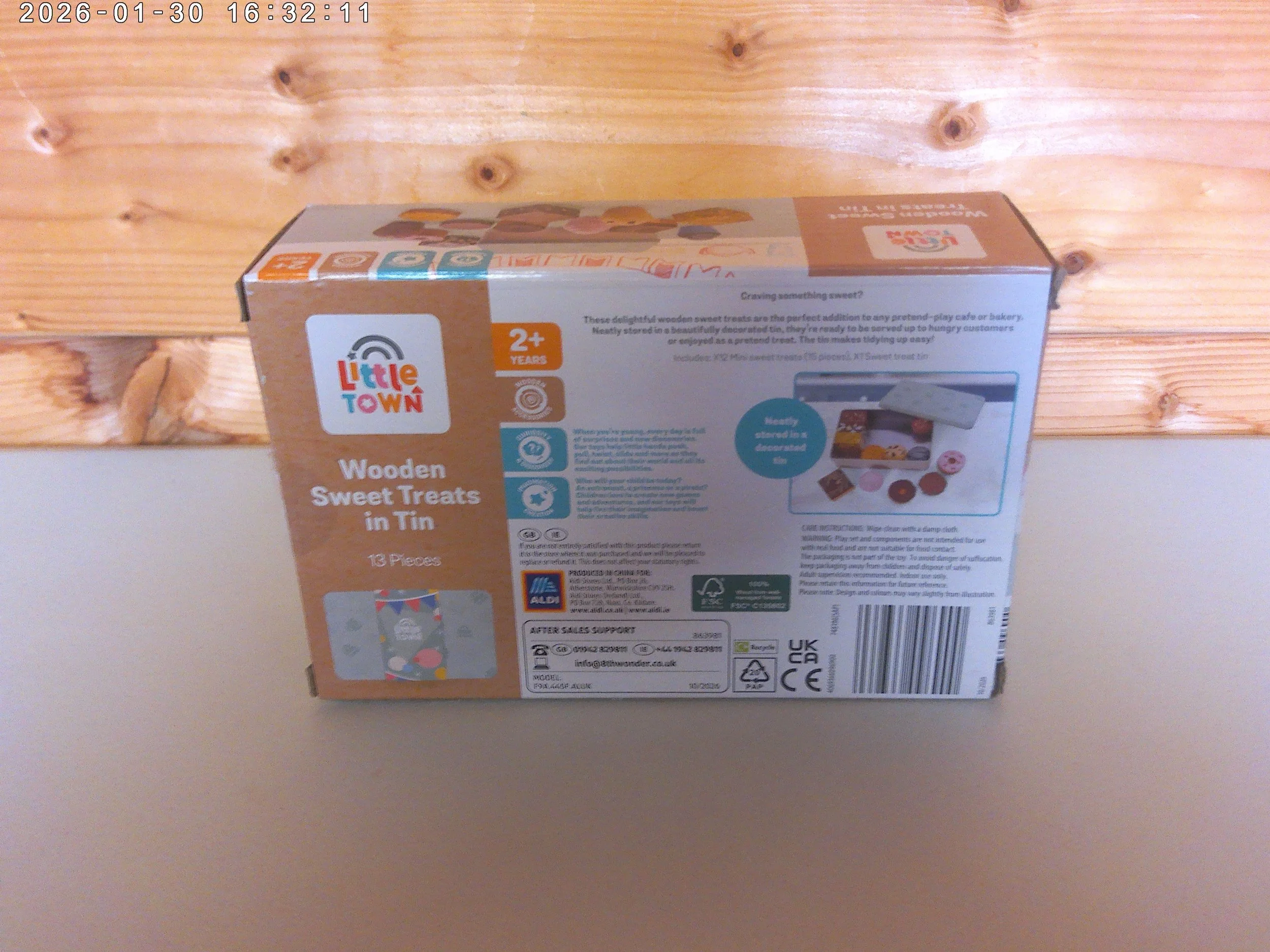 Sweet treats in tin - photo 2.jpg