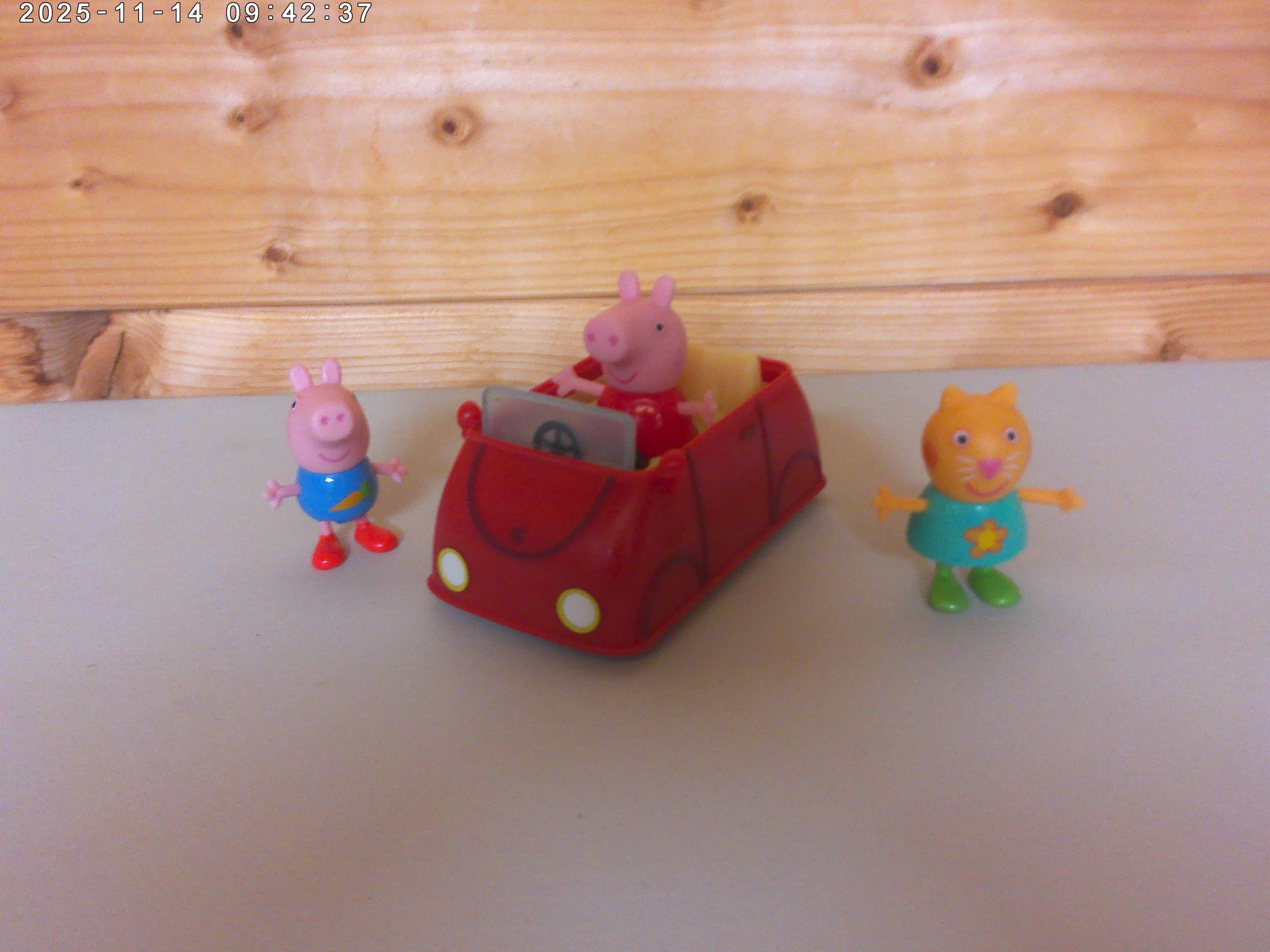 Peppas car - photo 1.jpg
