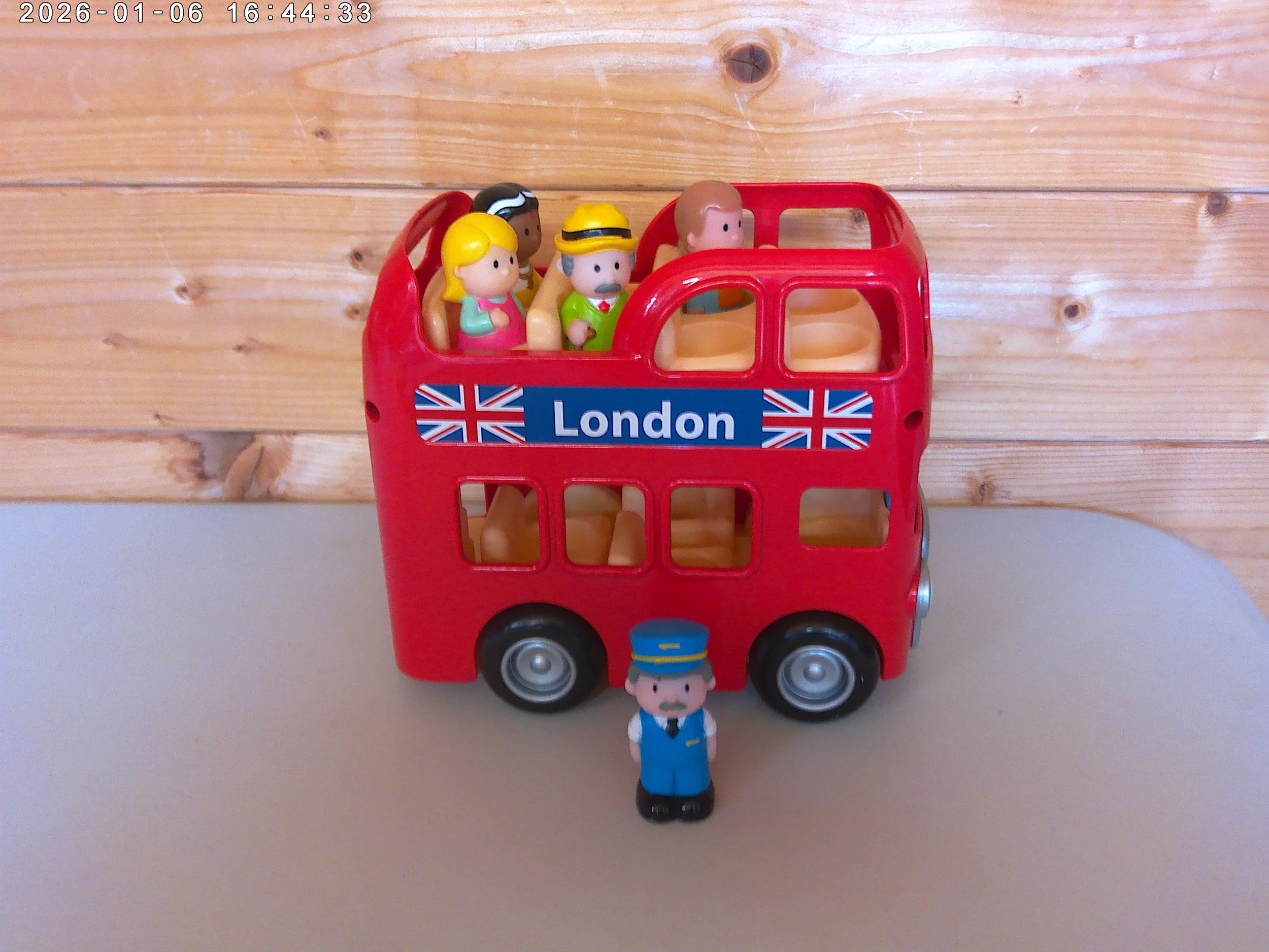 Bus - photo 4.jpg