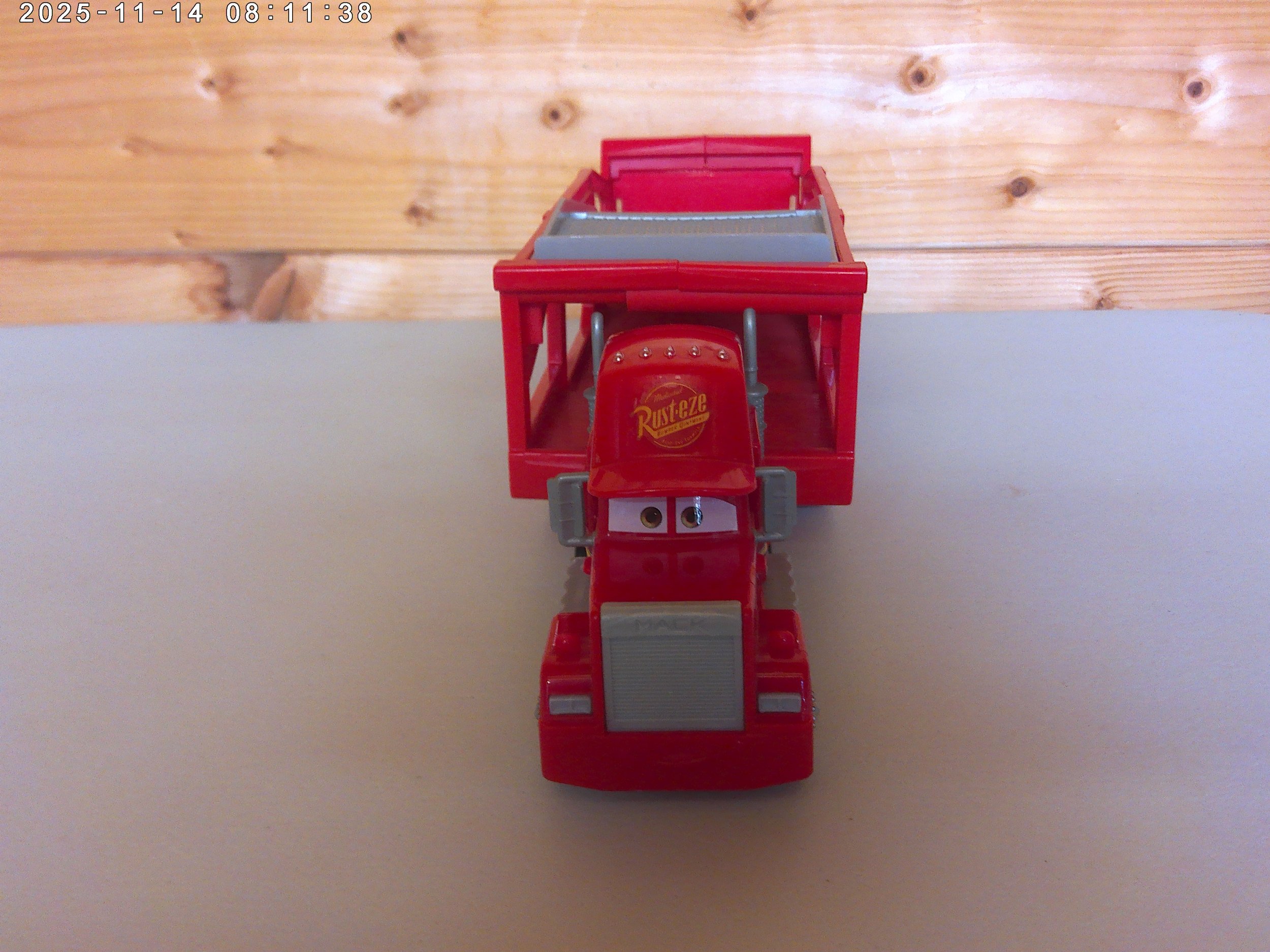 Mack plastic - photo 2.jpg