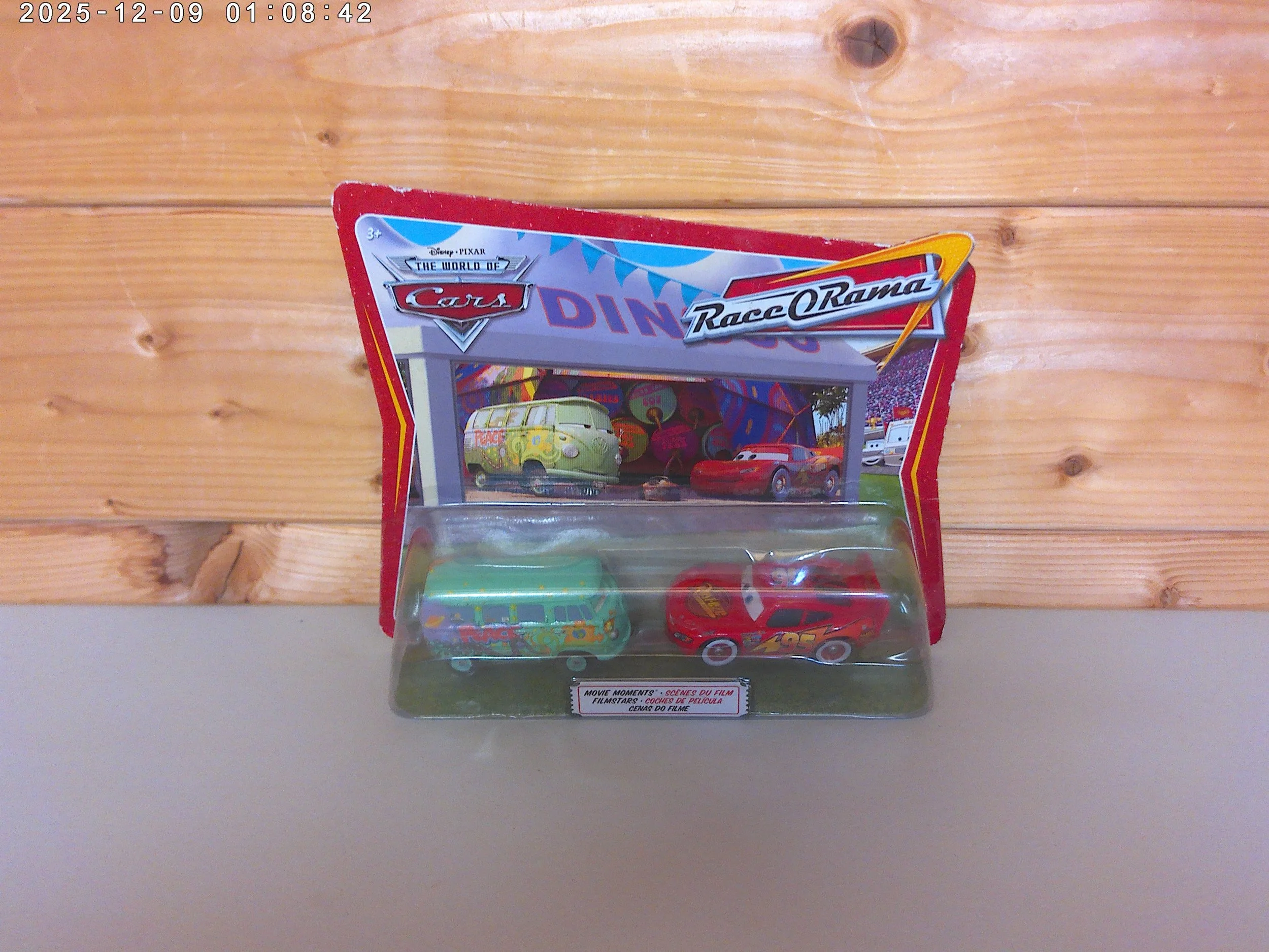 Disney Diecast Cars Filmore & Lightening Mcqueen - New
