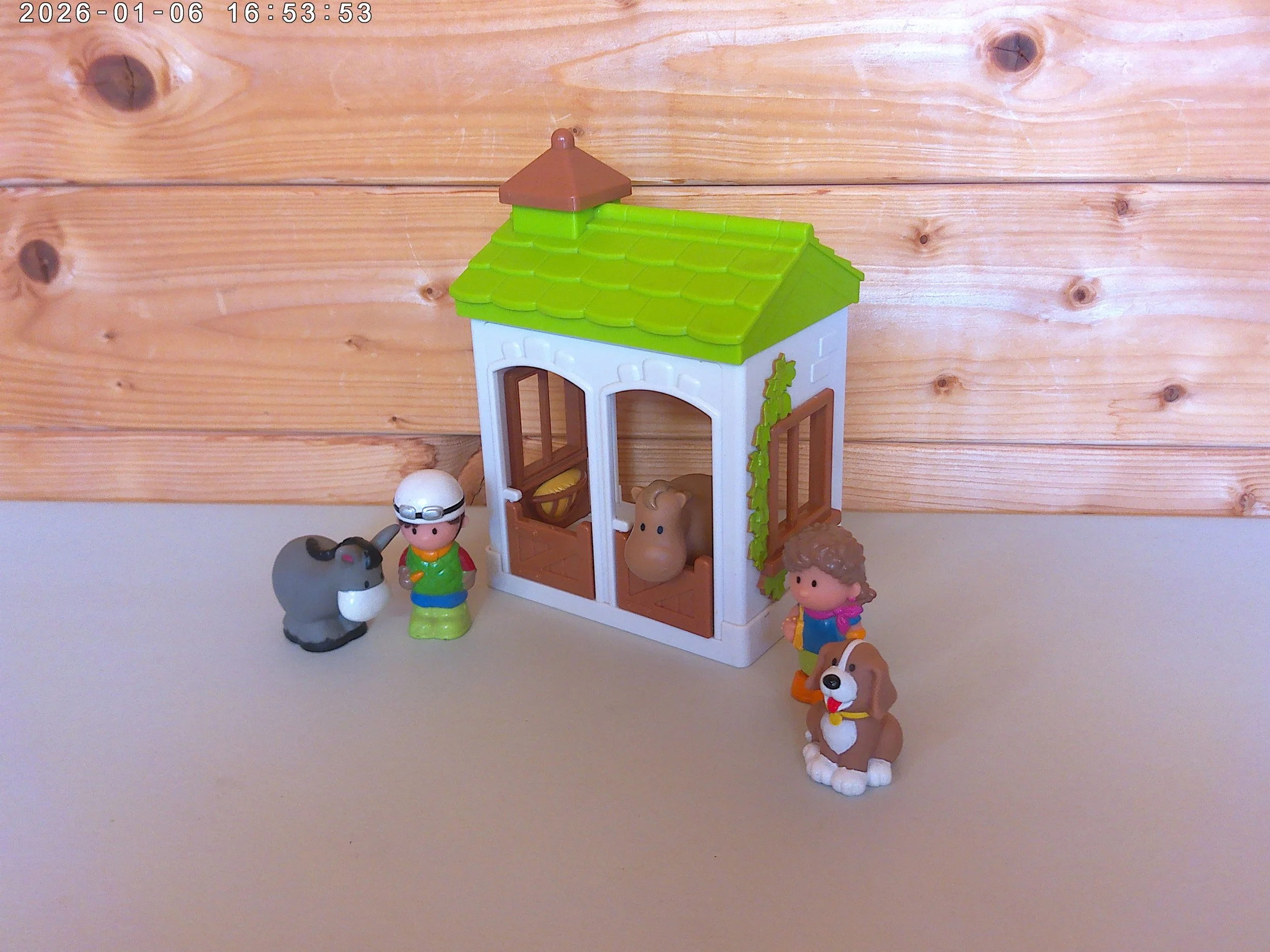 Stables - photo 2.jpg