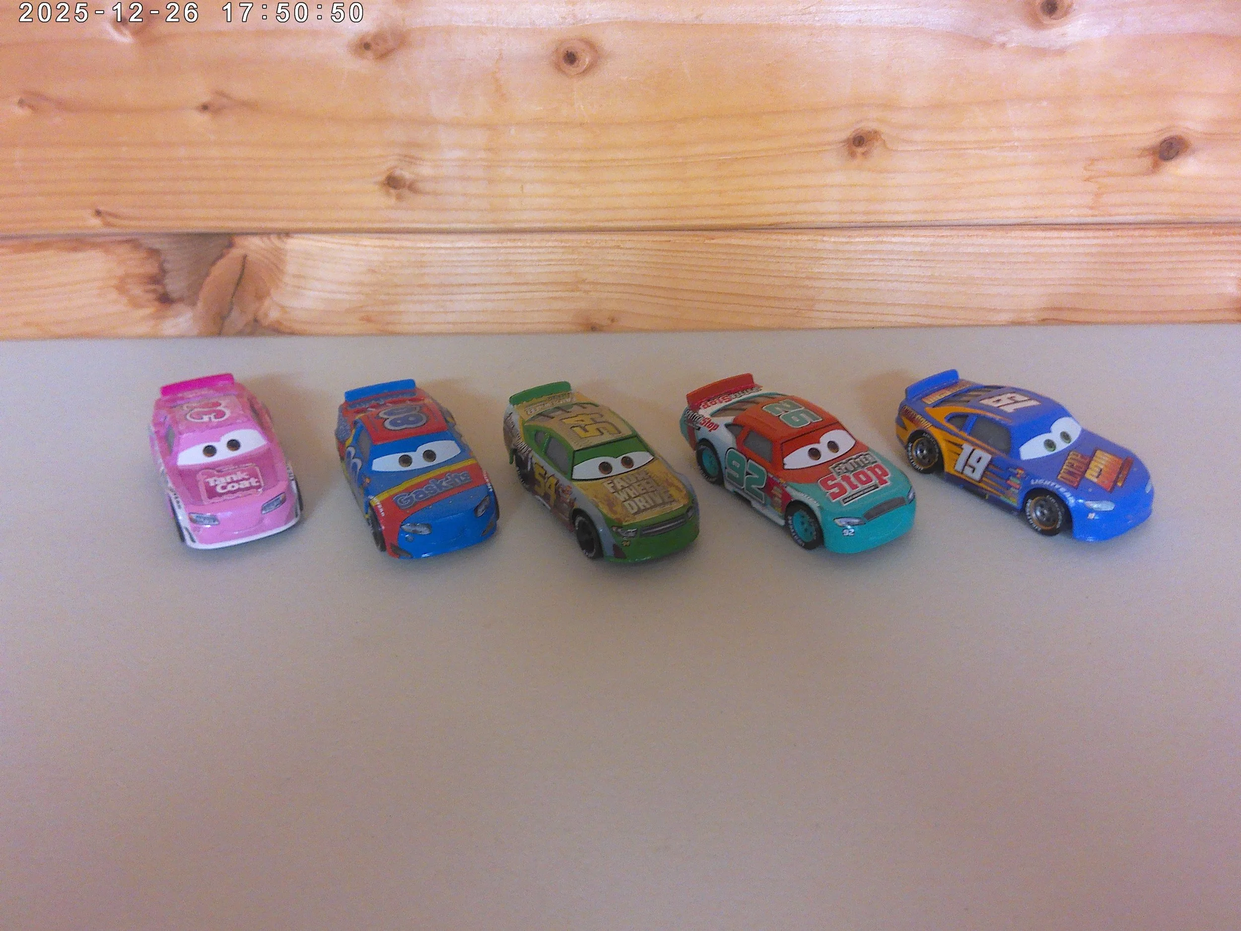 set of race cars - set 1 - photo 2.jpg