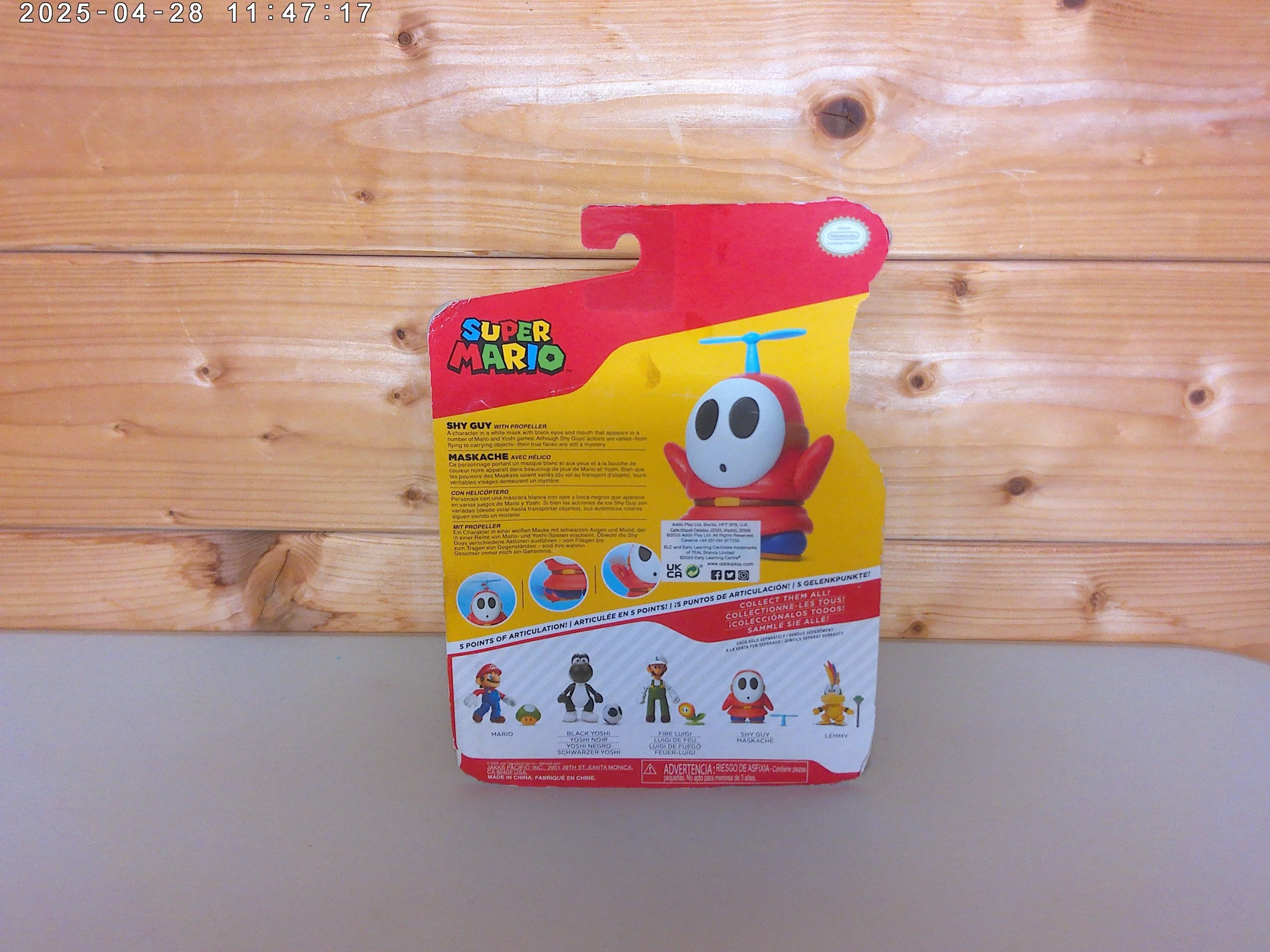 super mario shy guy figure photo 1.jpg