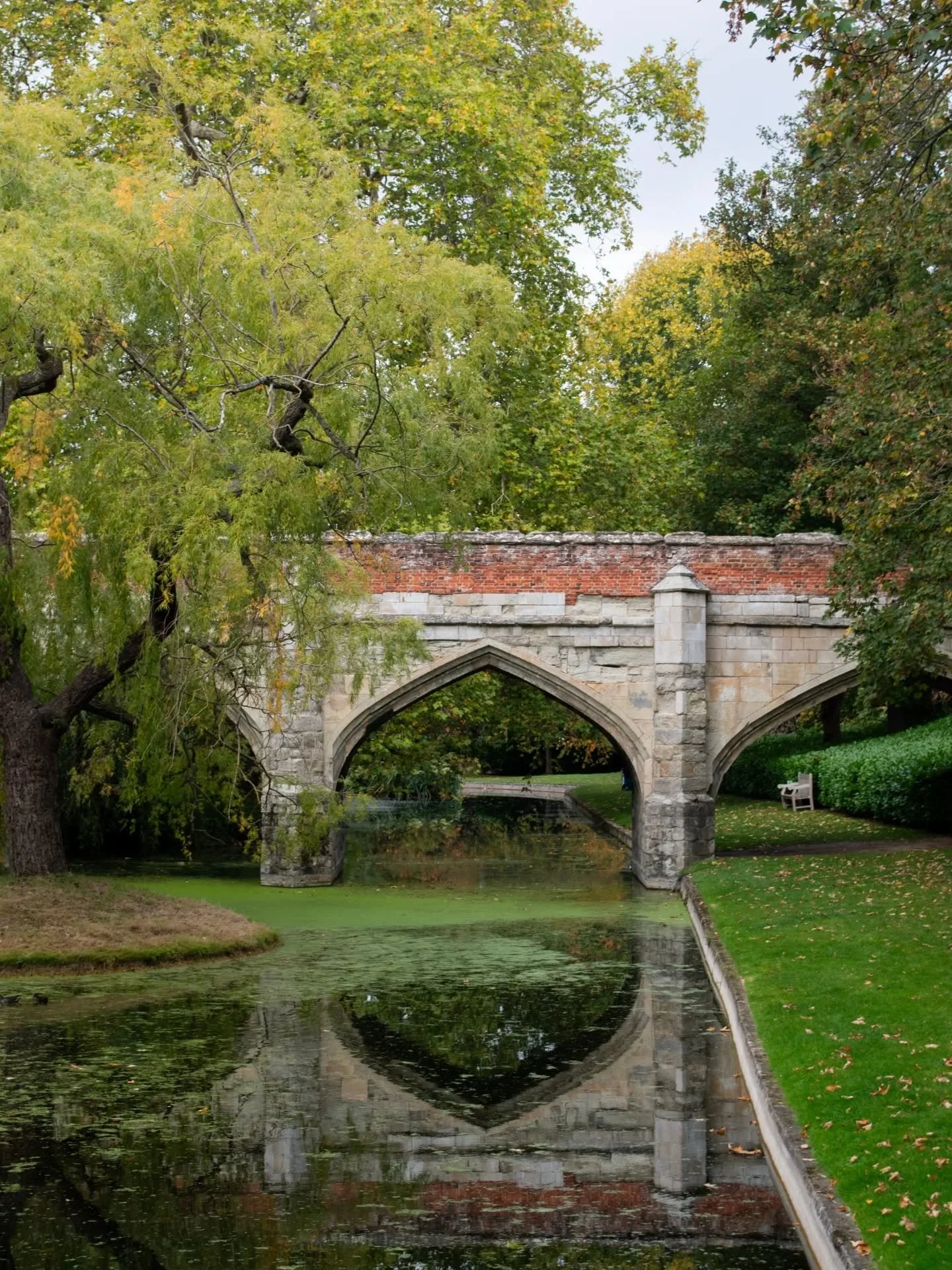 I need more Art Deco/medieval fusion estates in my life!

📍 Eltham Palace, Southeast London