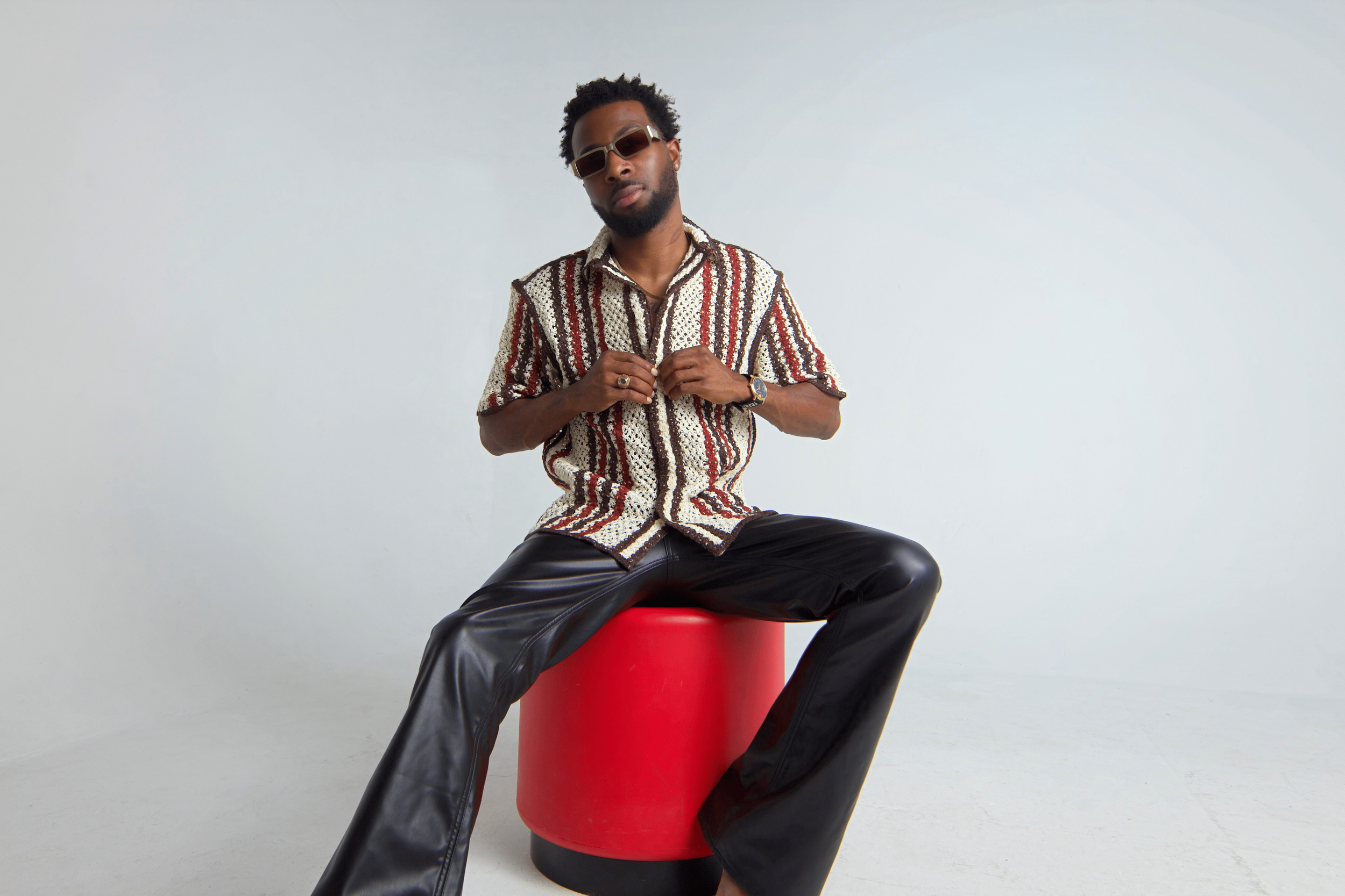 !veon New R&B Artist 6