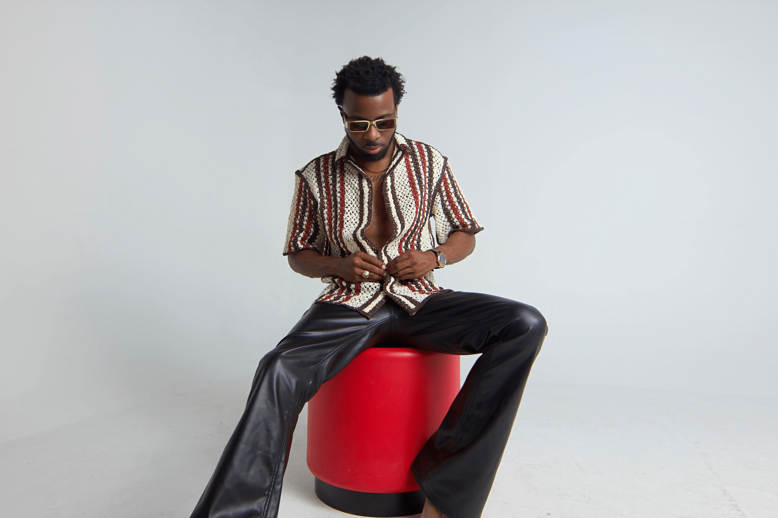 !veon New R&B Artist 8