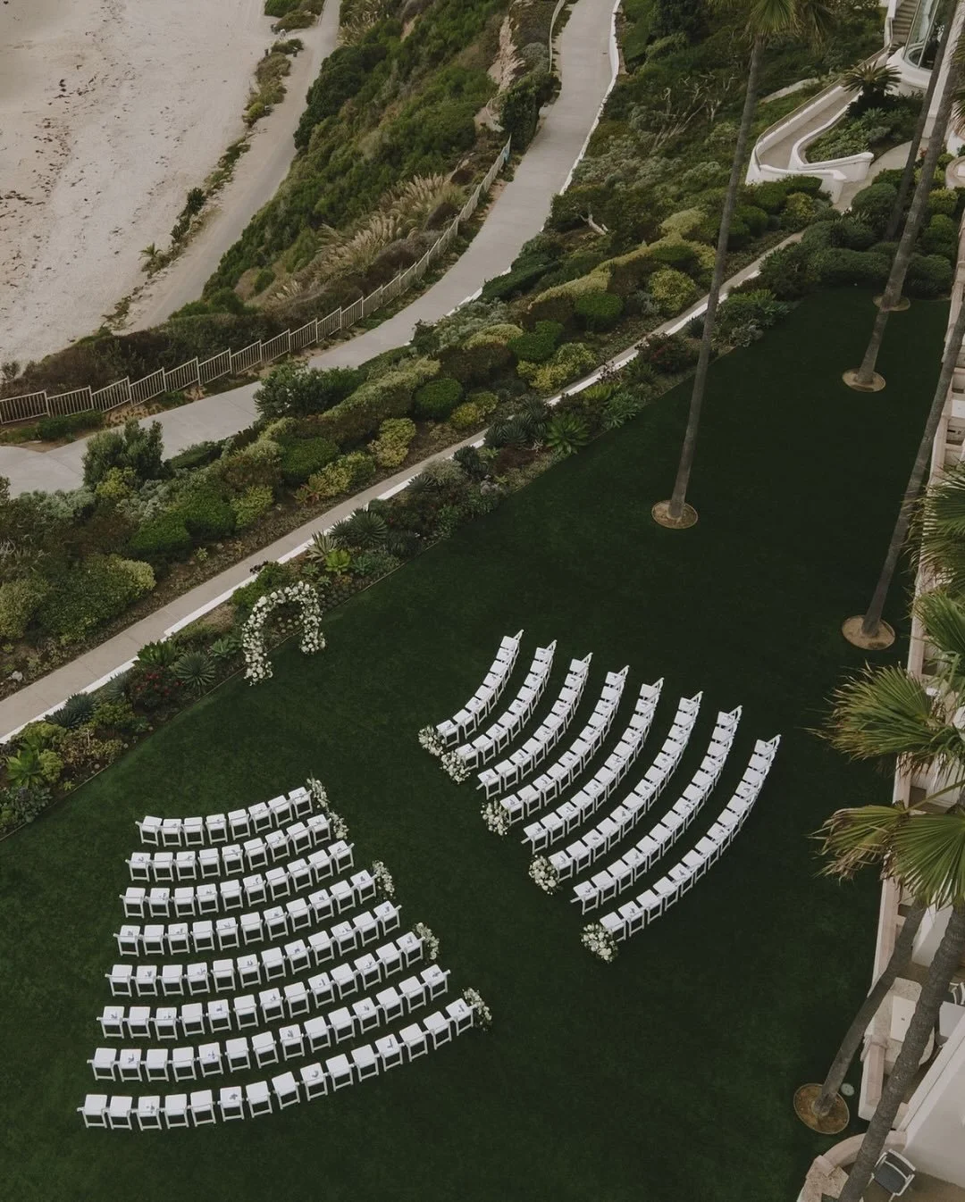 Drone on wedding days 🕊️ the best surprise view added to your galleries!

#theritzcarltonlagunaniguel #lagunaniguelwedding 

VENDORS
Venue @ritzcarltonlagunaniguel
Photographer @darianshantayphoto 
Second Shooter @teamweddingsbydarianshantay
Wedding