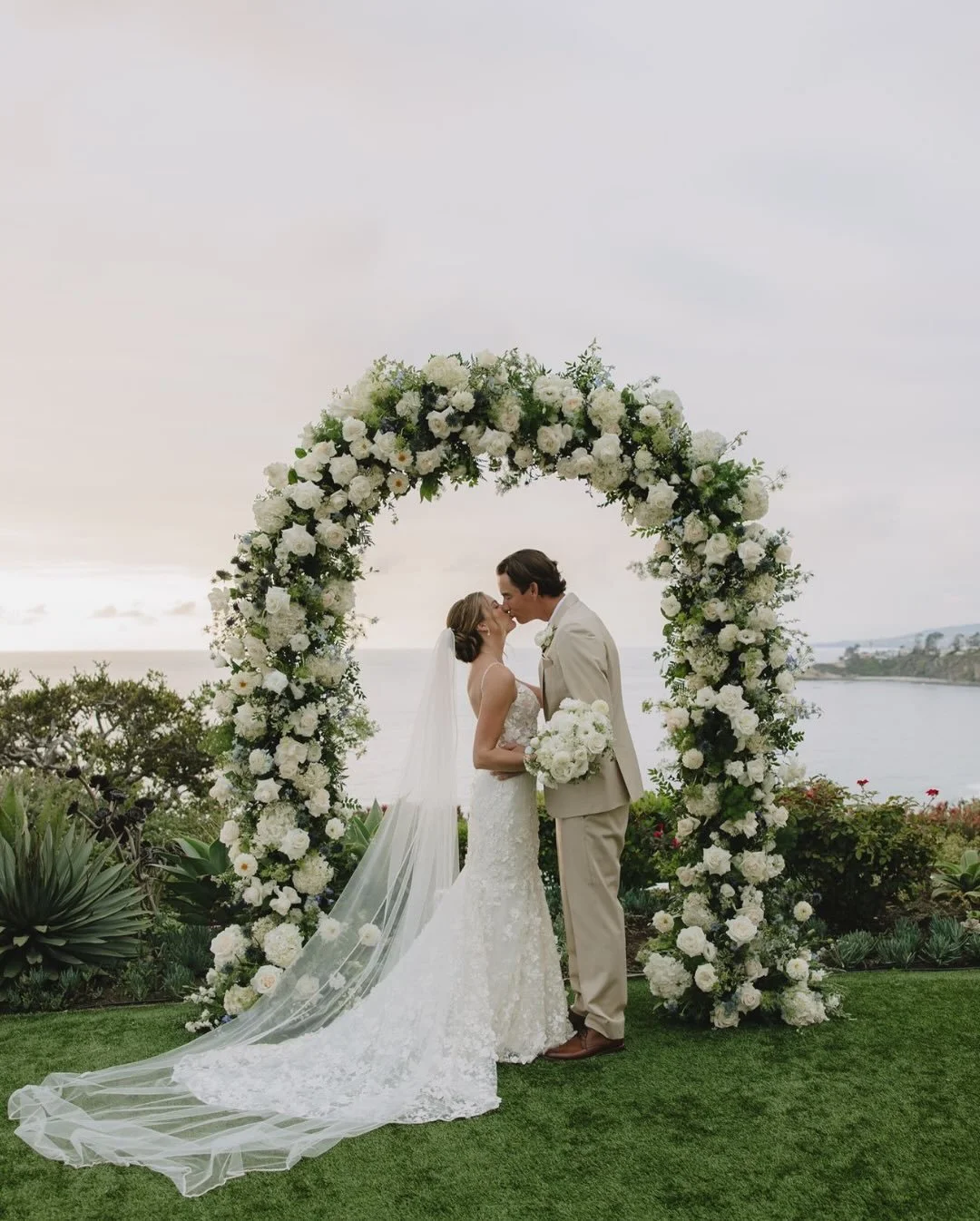 The perfect wedding day at The Ritz &mdash;

VENDORS
Venue @ritzcarltonlagunaniguel
Photographer @darianshantayphoto 
Second Shooter @teamweddingsbydarianshantay
Wedding Planner @jw_yourhiredbestfriend 
Custom Stationary @thekimicollective 
Beauty @f