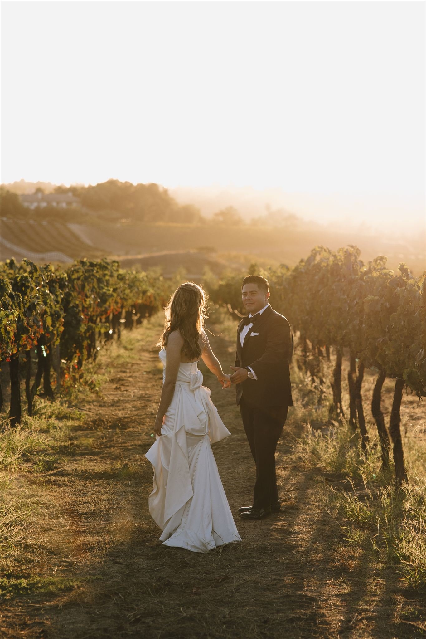 darianshantayphoto_jenna_joshua_danzadelsolwinery_wedding-92_websize.jpg