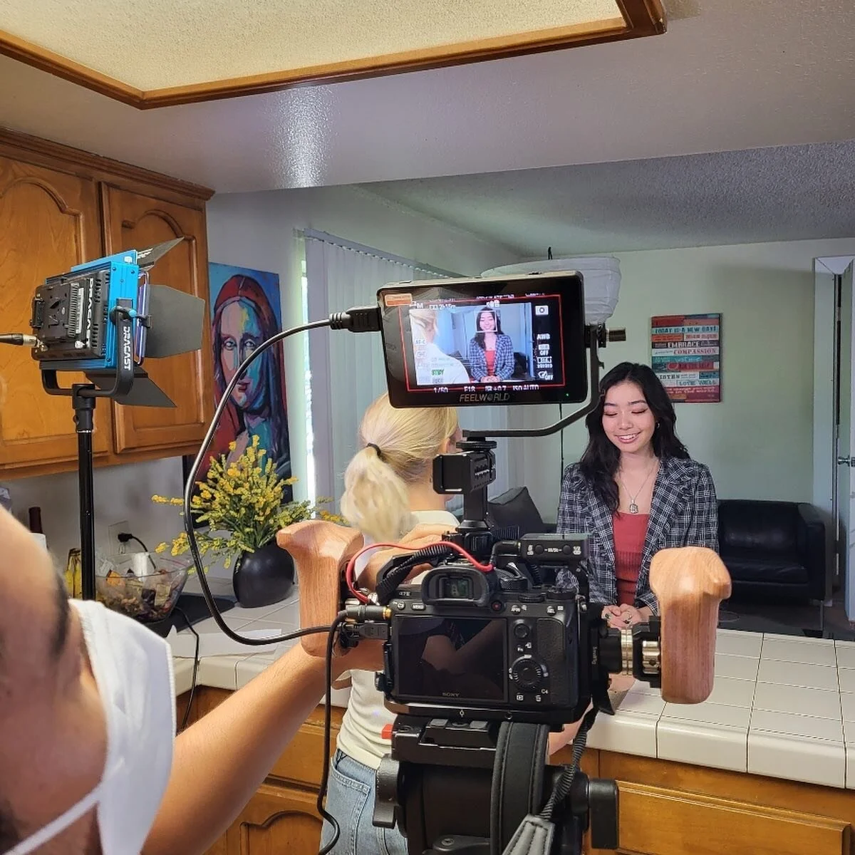 So wonderful filming @sophia.center a couple weeks back for a lighthearted dramedy scene. Sophia requested the BUILD YOUR REEL service and wanted to get a scene shot for her demo reel. 

Thank you to @marcwinns @swa_roc and @misskellymis for the help
