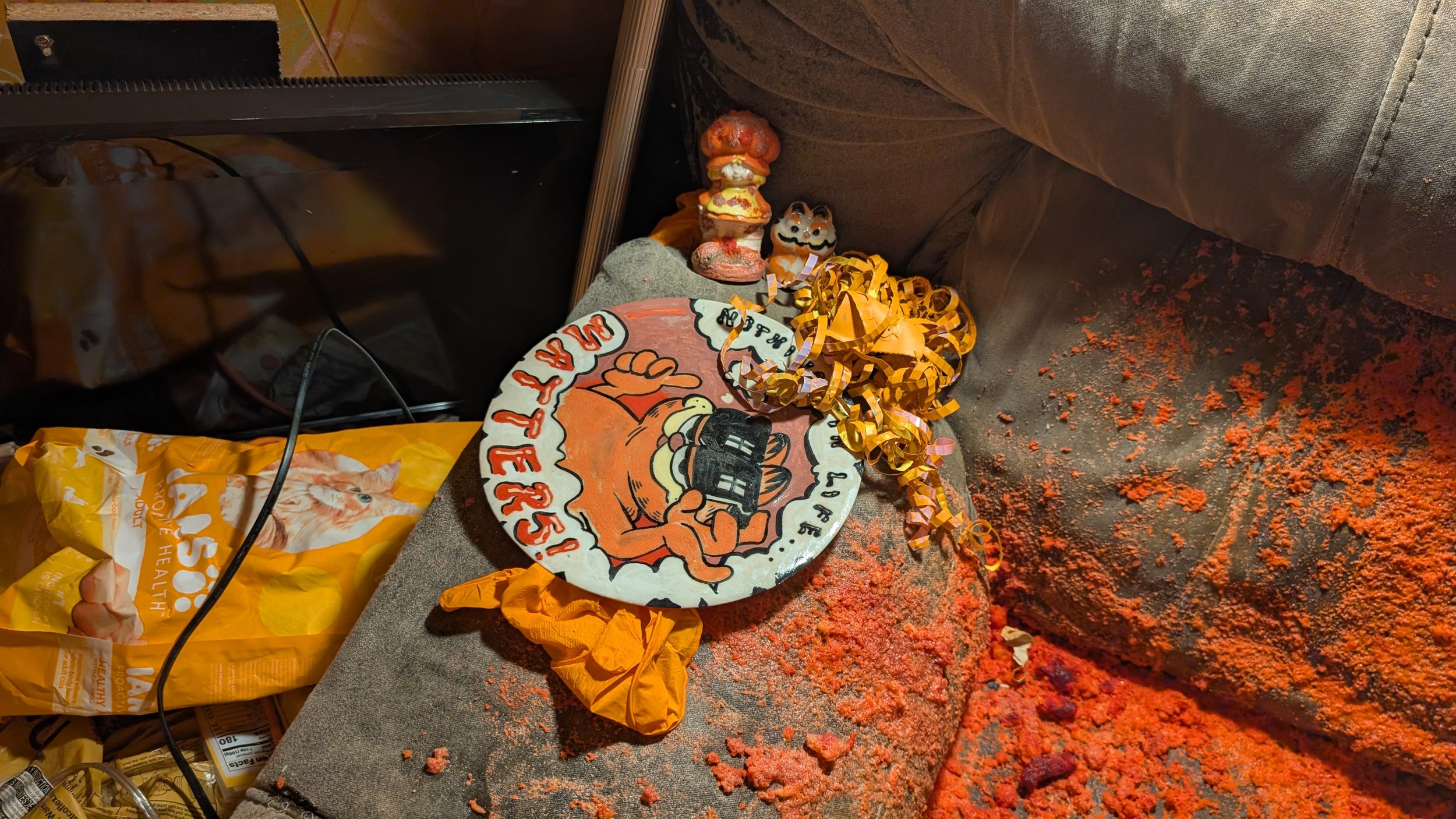 garf plate on chair.jpg