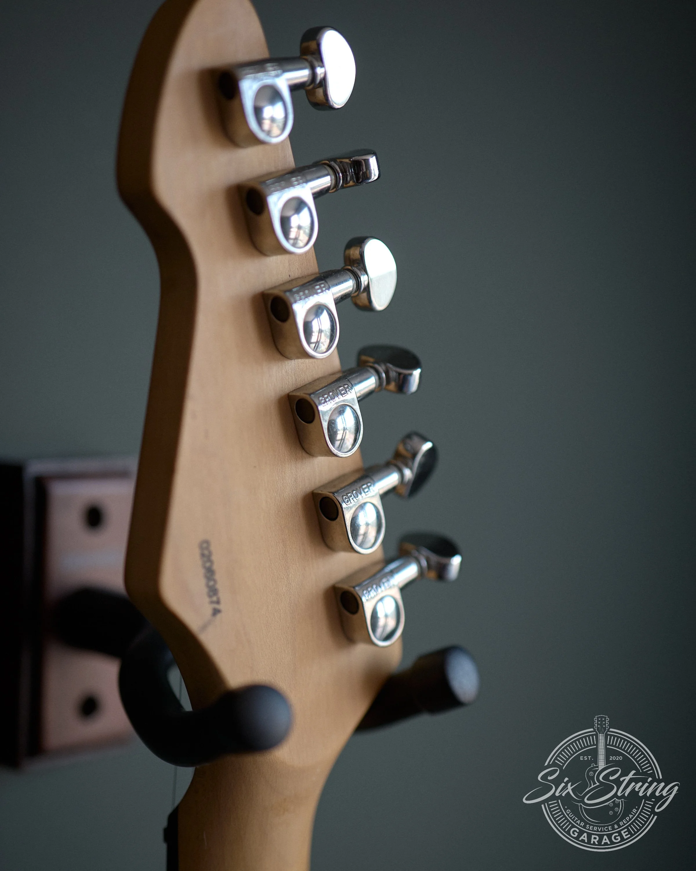 SSG-0007-peavey-limited-exp-transparent-green.jpg0005.jpg