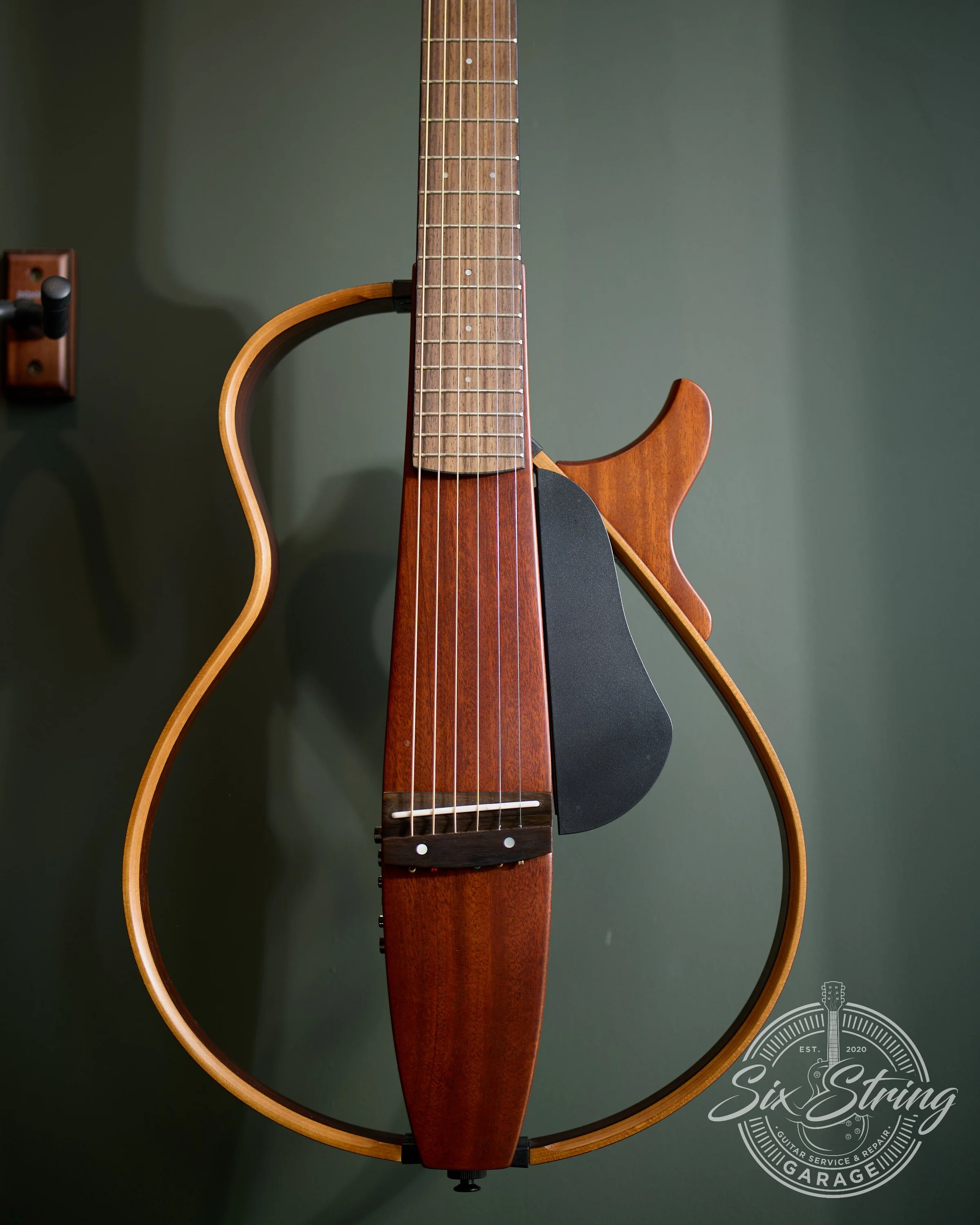 Yamaha SLG200S